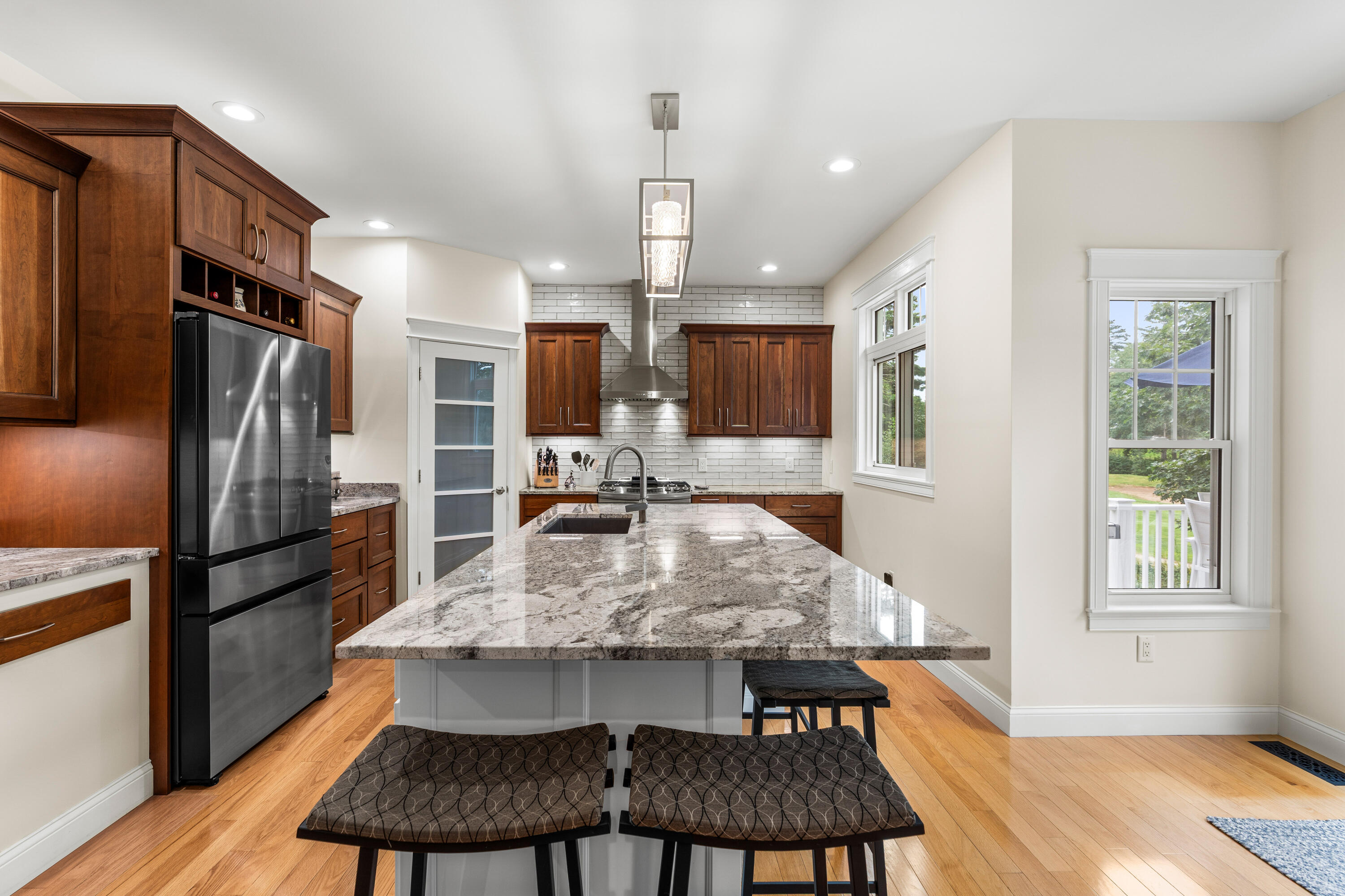 main property photo 19