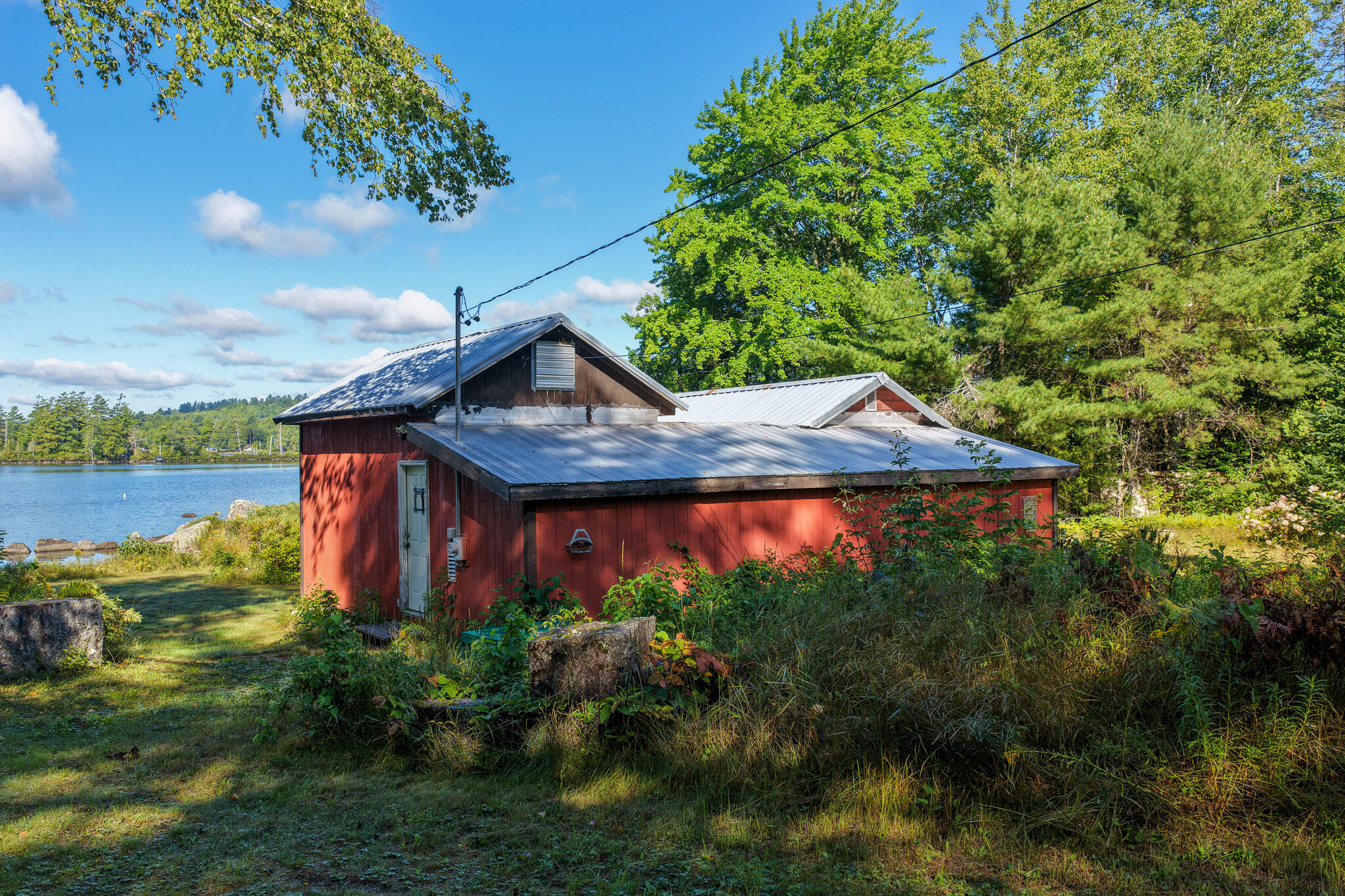 main property photo 8