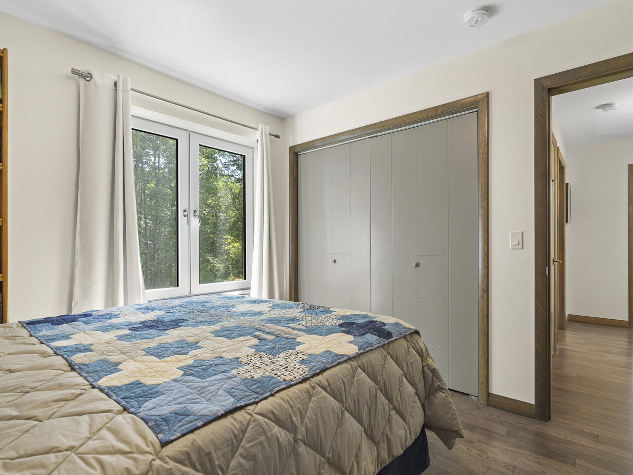 main property photo 75