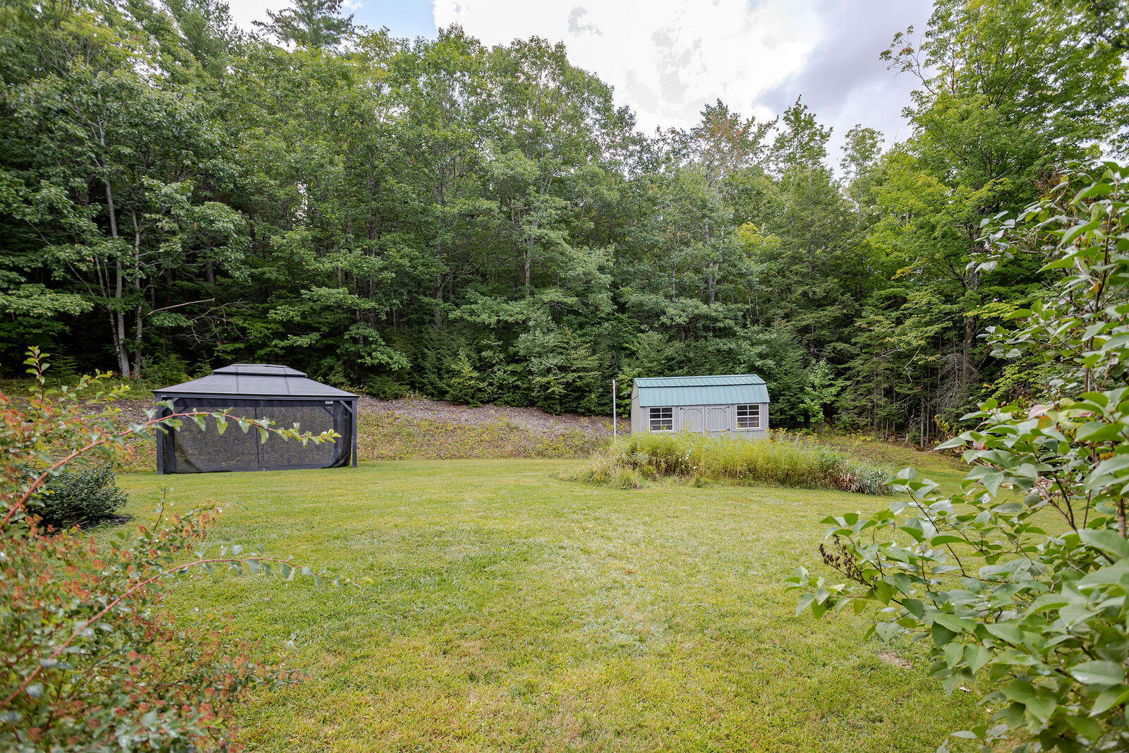 main property photo 68