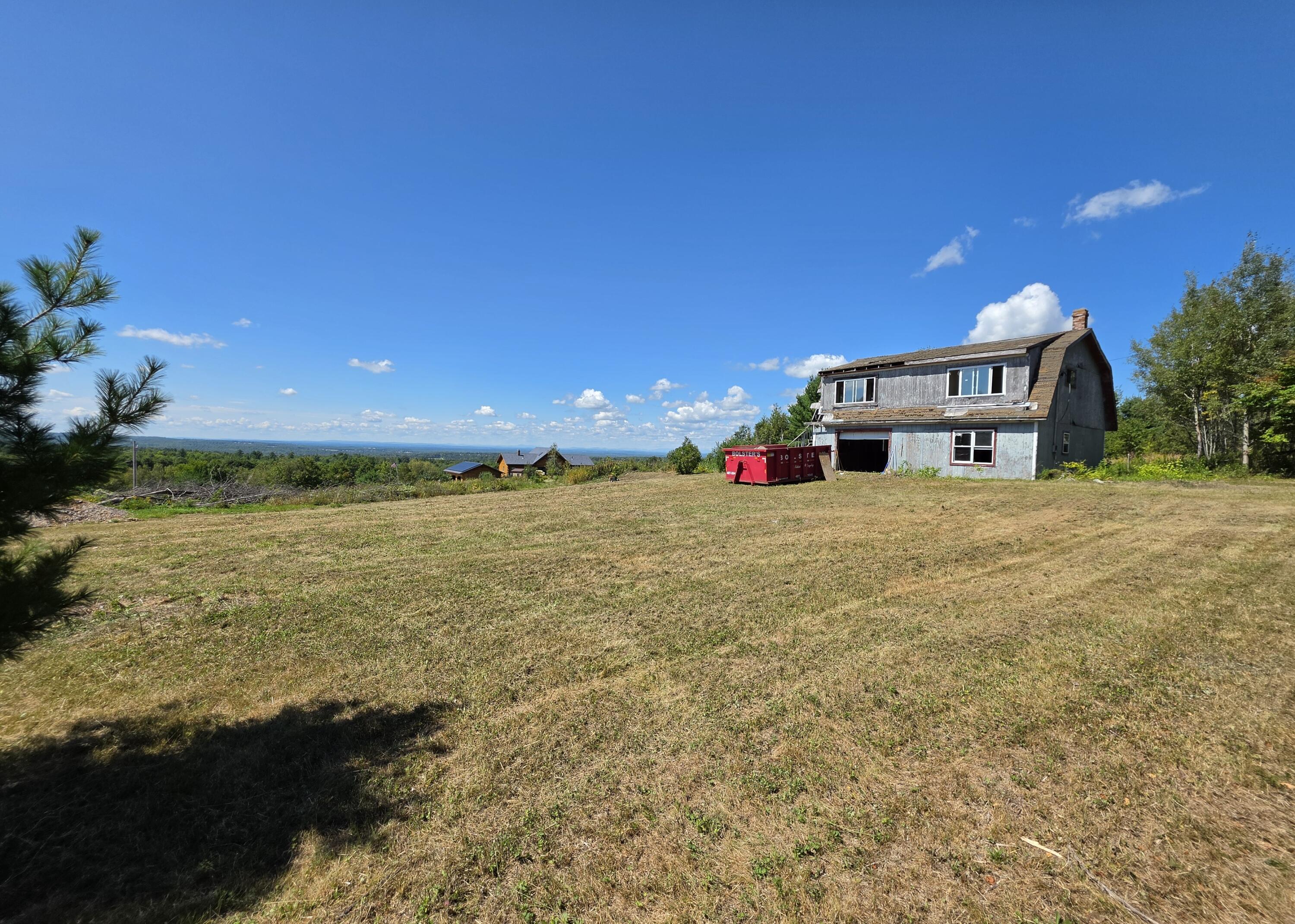main property photo 13
