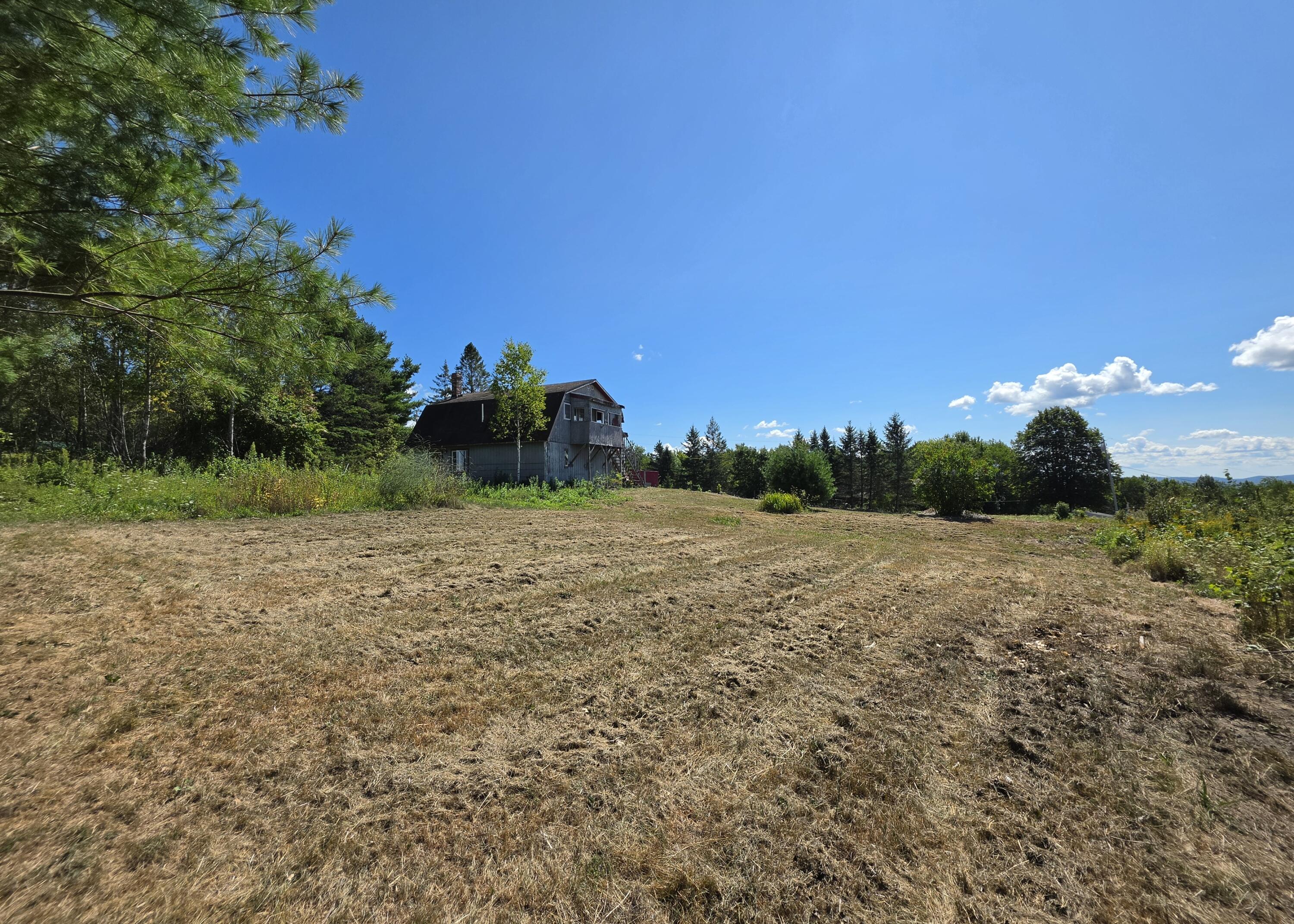 main property photo 14