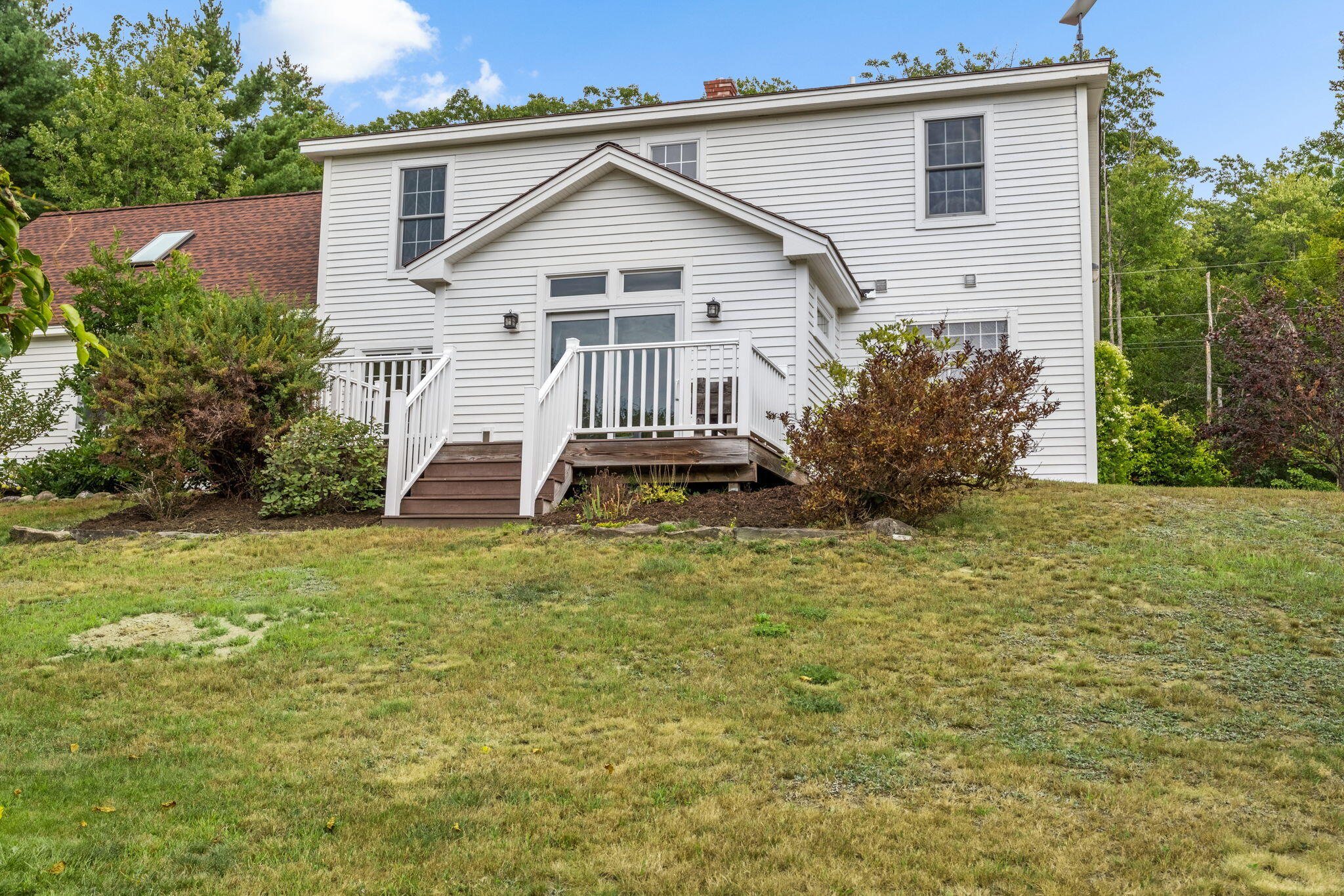 main property photo 57