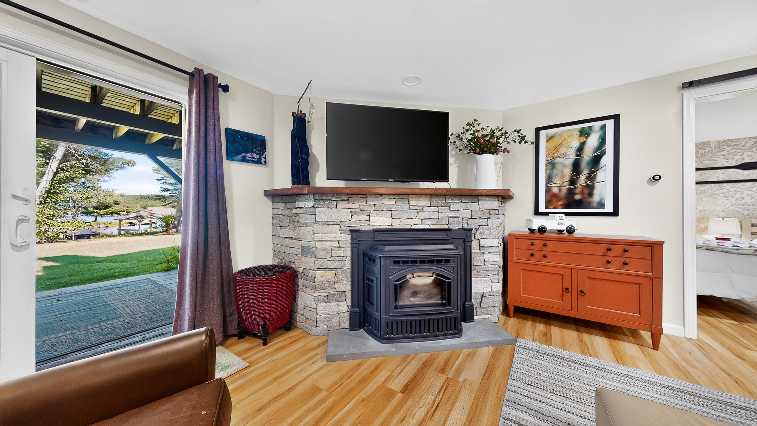 main property photo 96