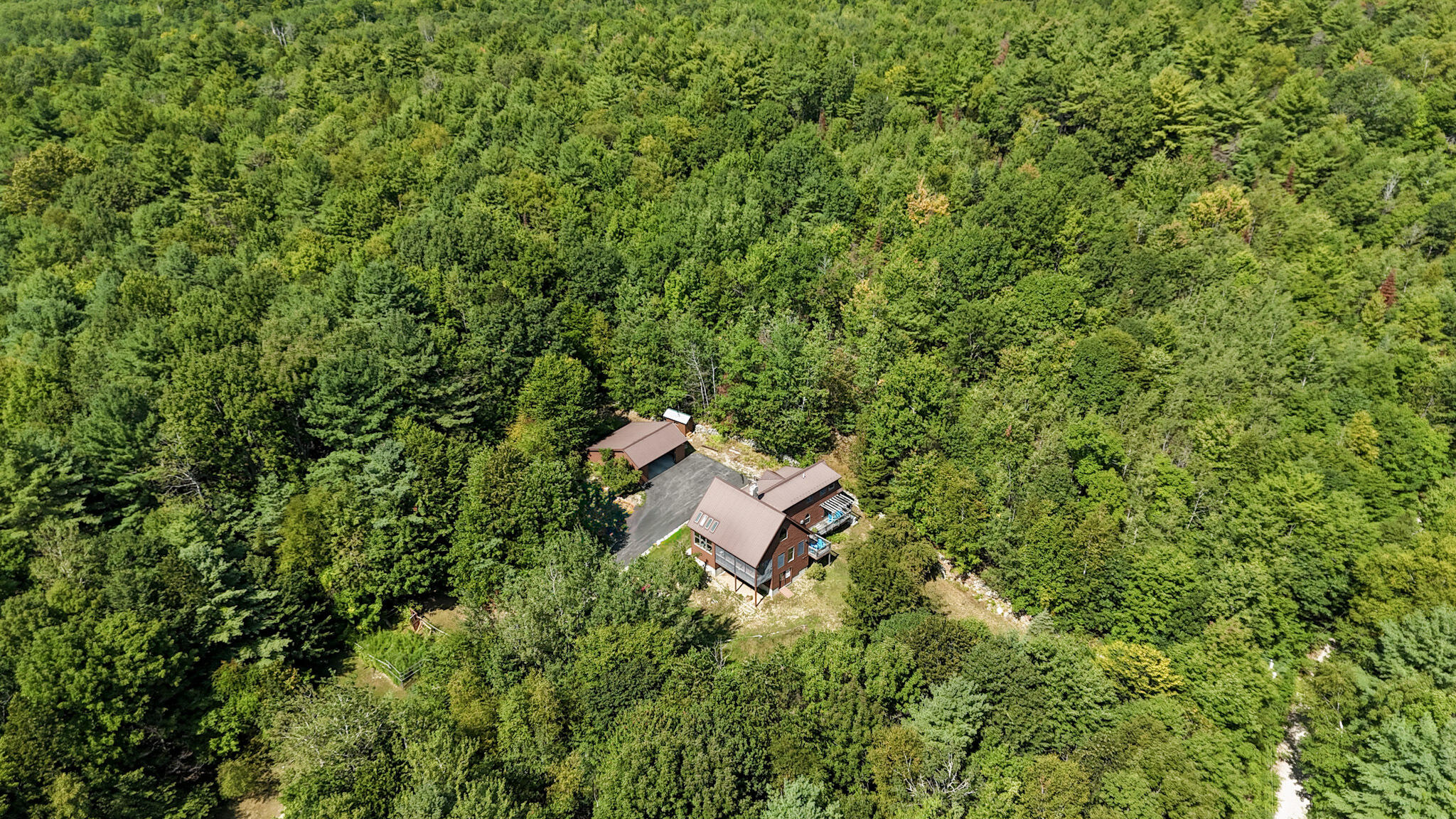 main property photo 59