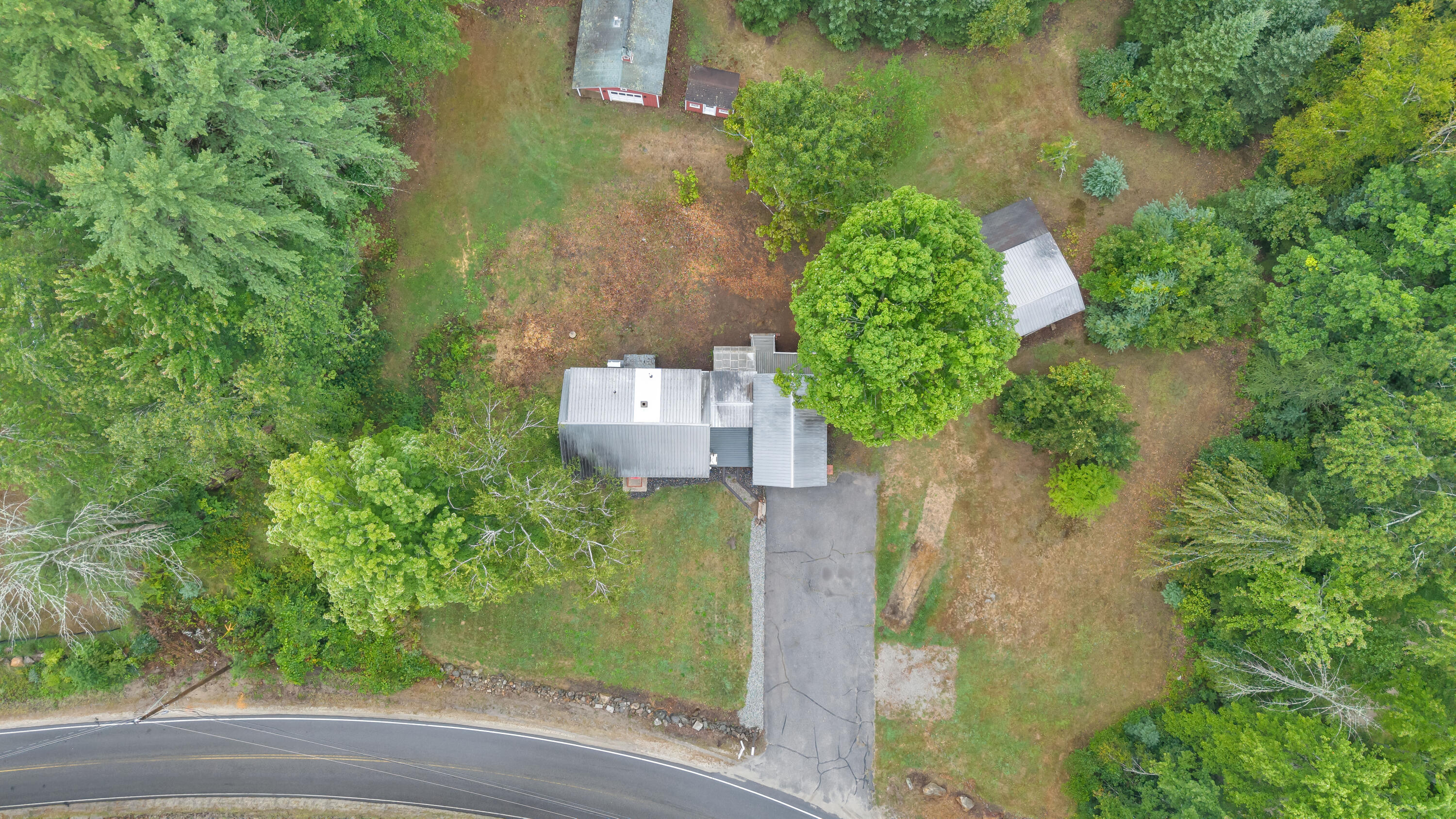 main property photo 39
