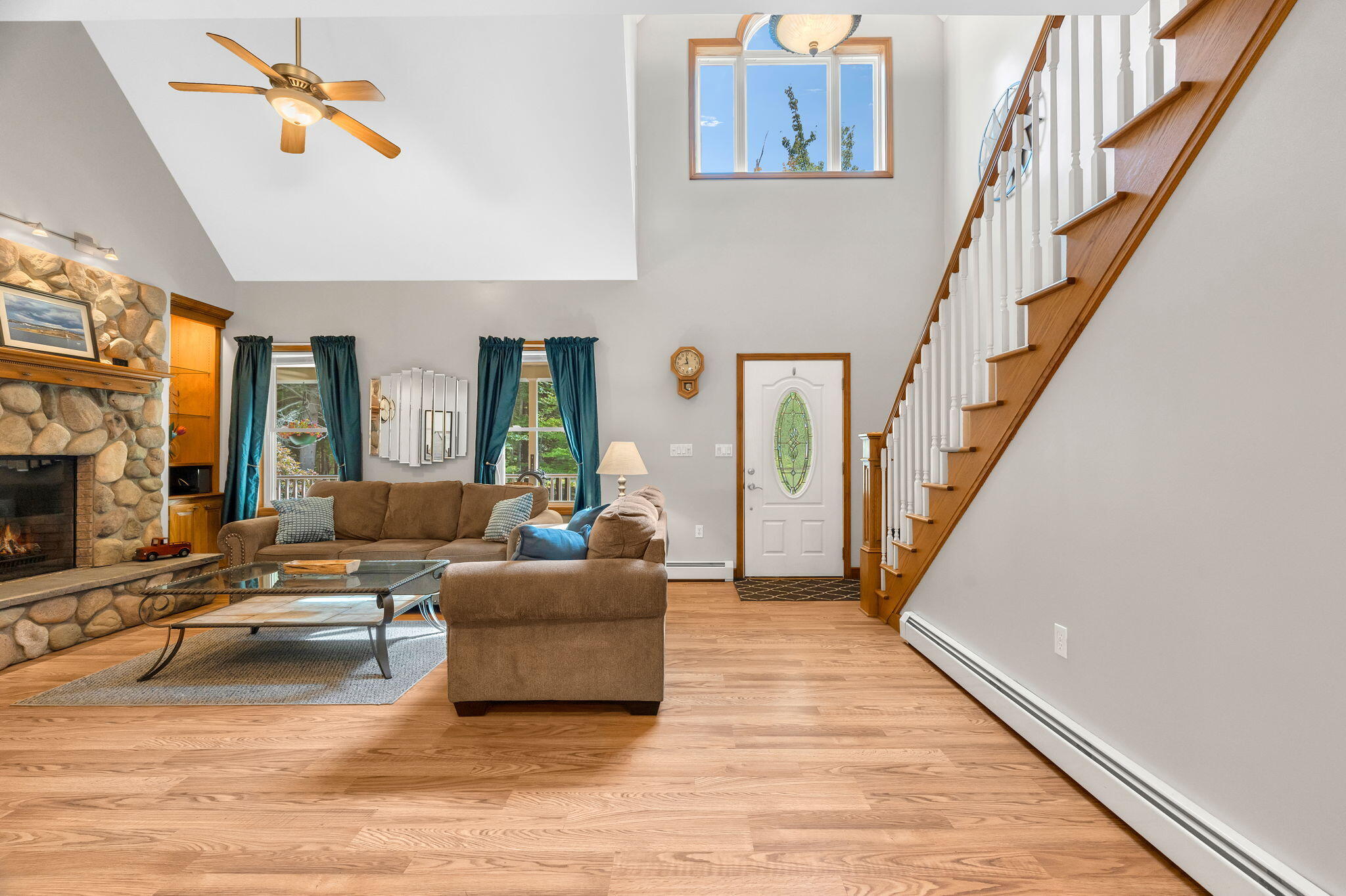 main property photo 5