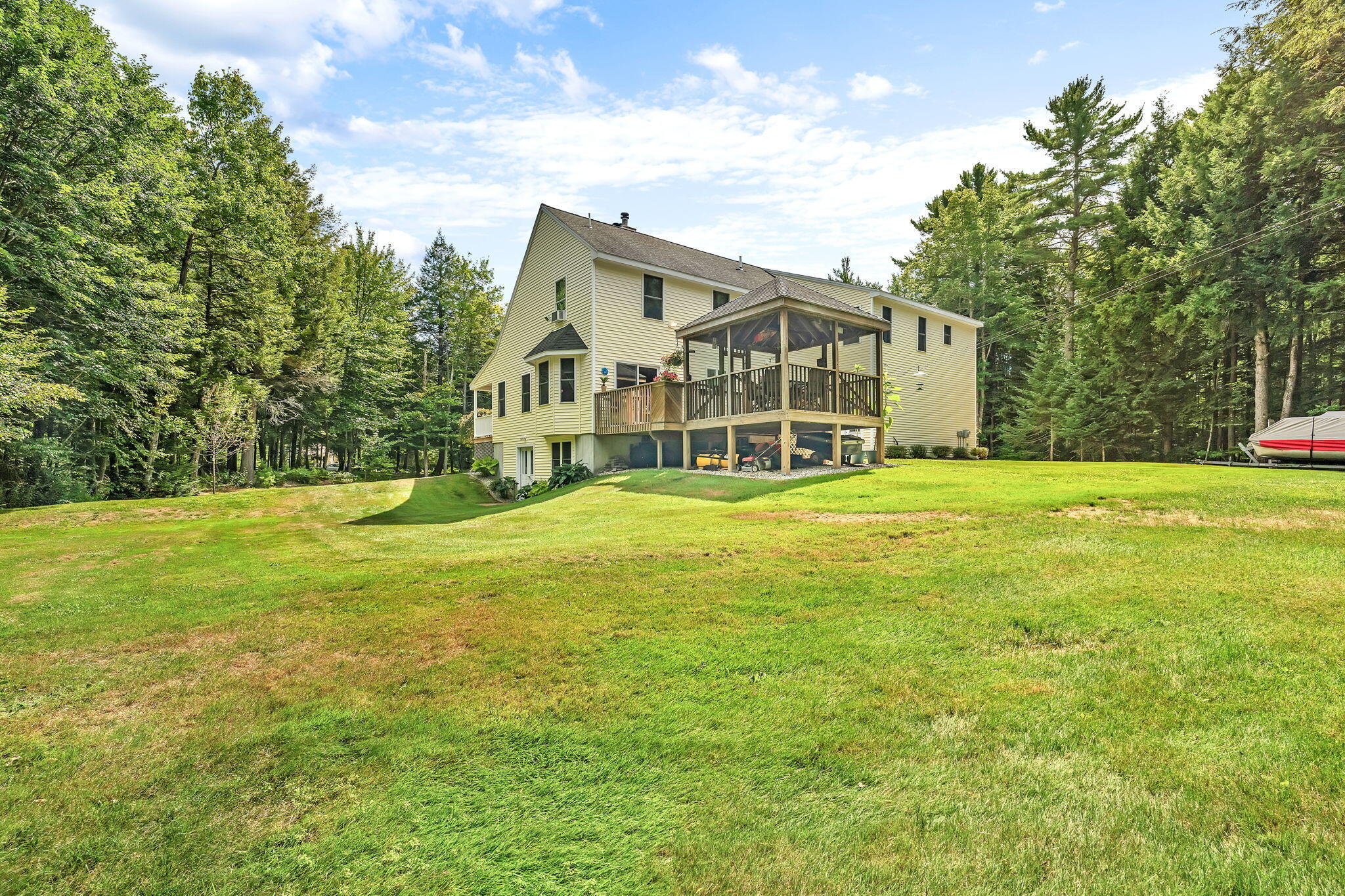 main property photo 50