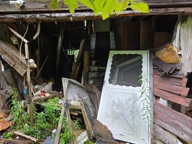 main property photo 6