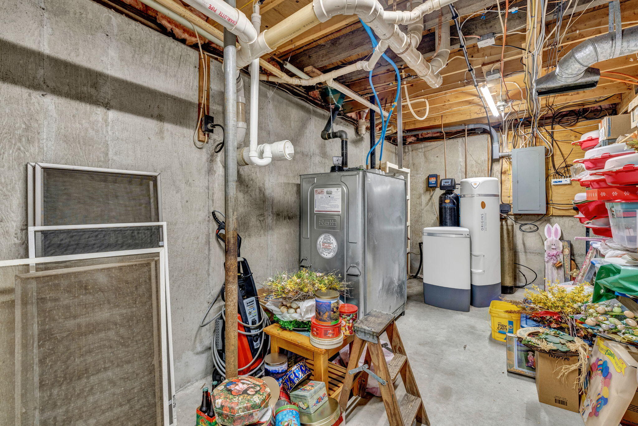 main property photo 77