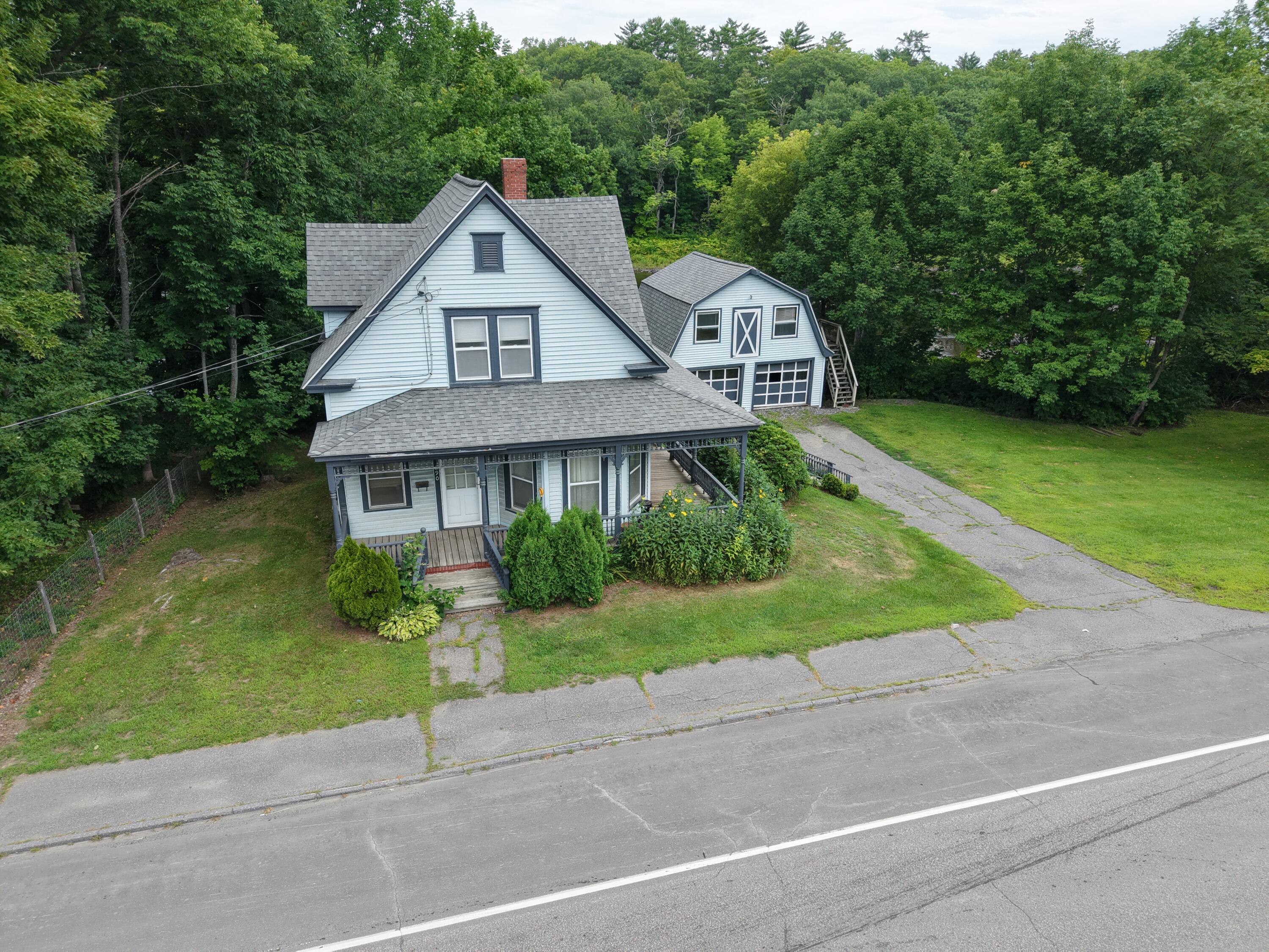 main property photo 9