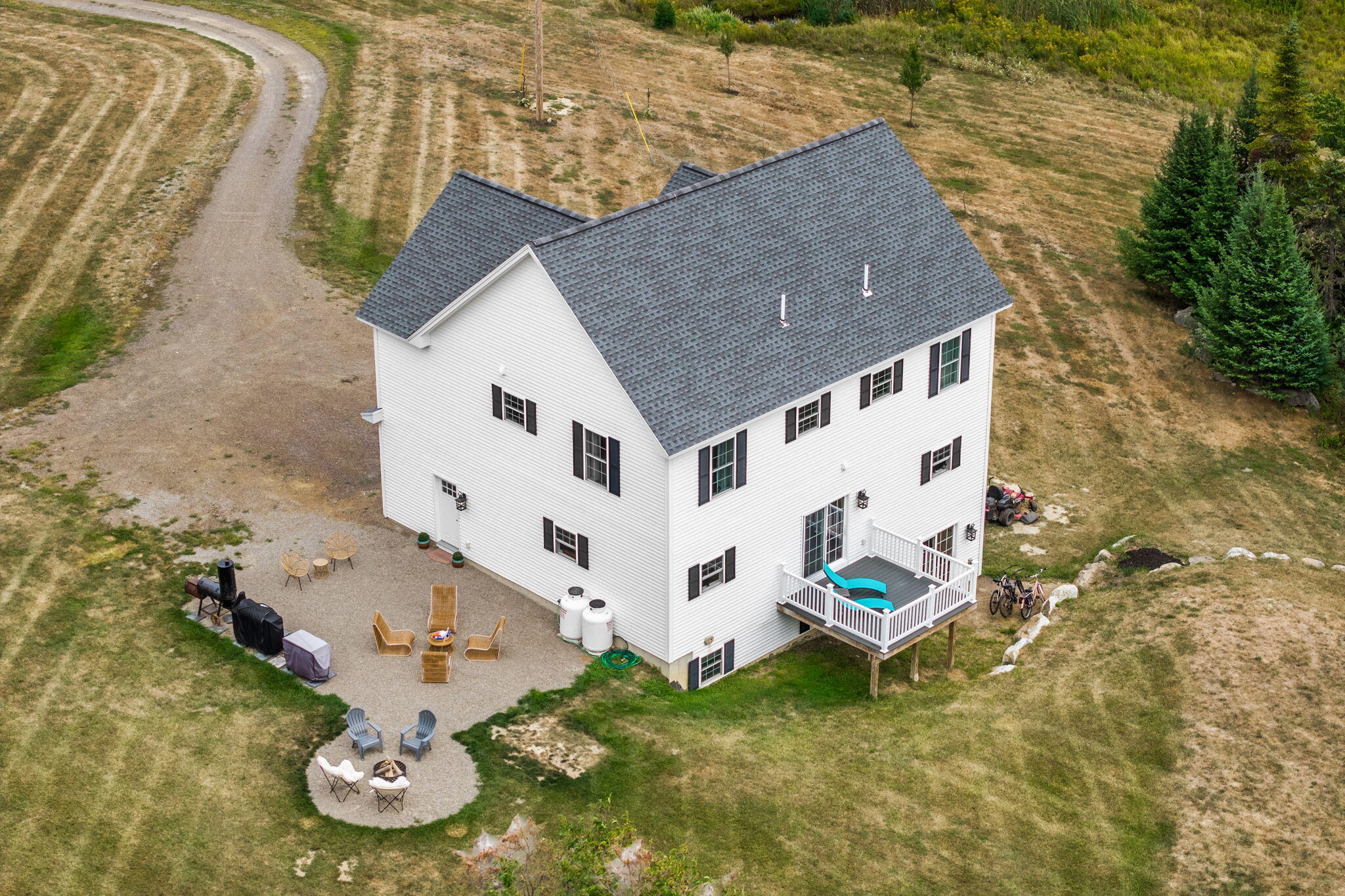 main property photo 68