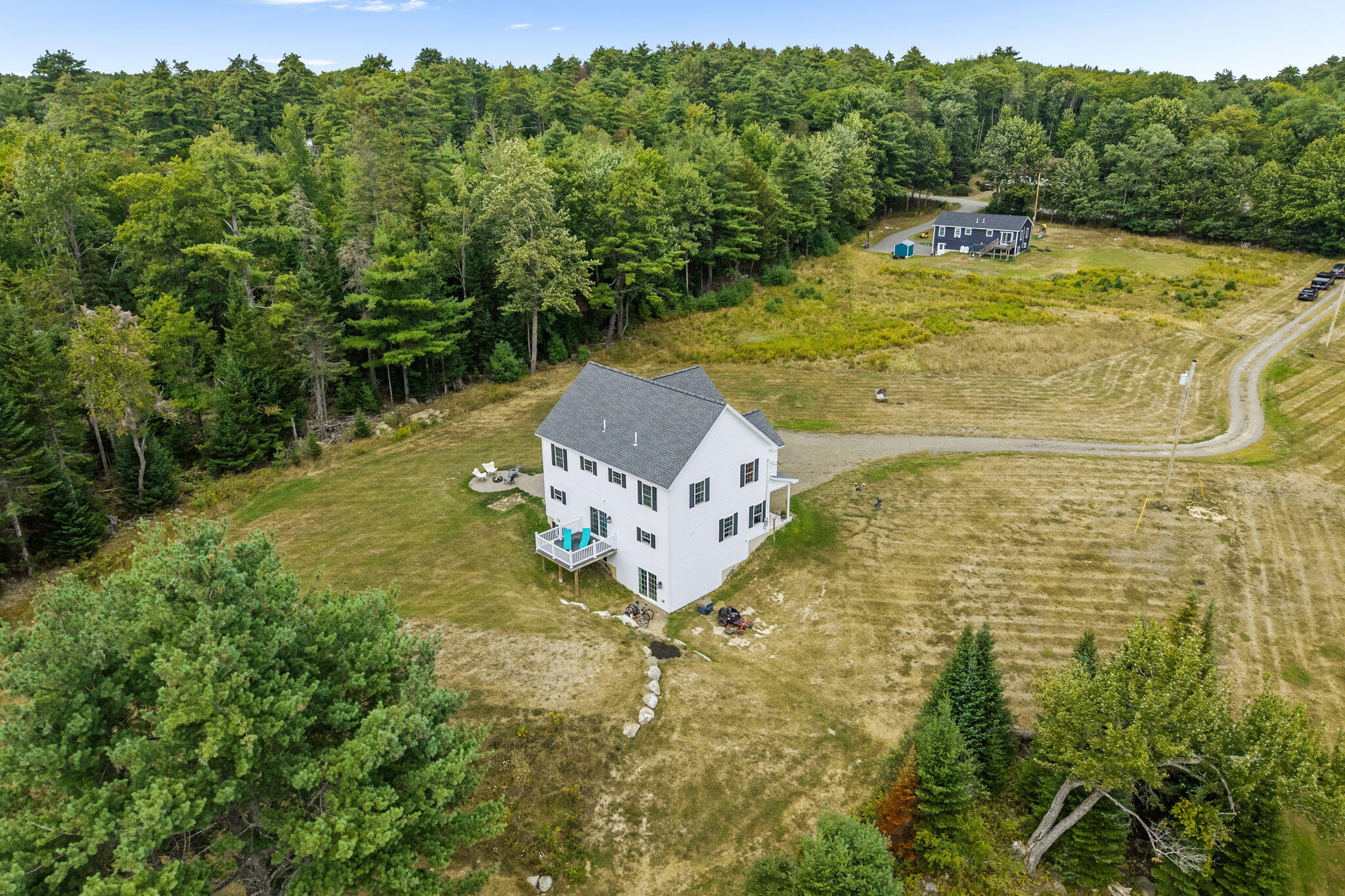 main property photo 70
