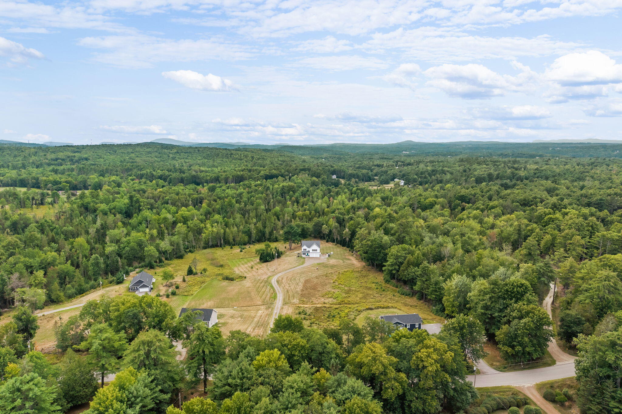 main property photo 78