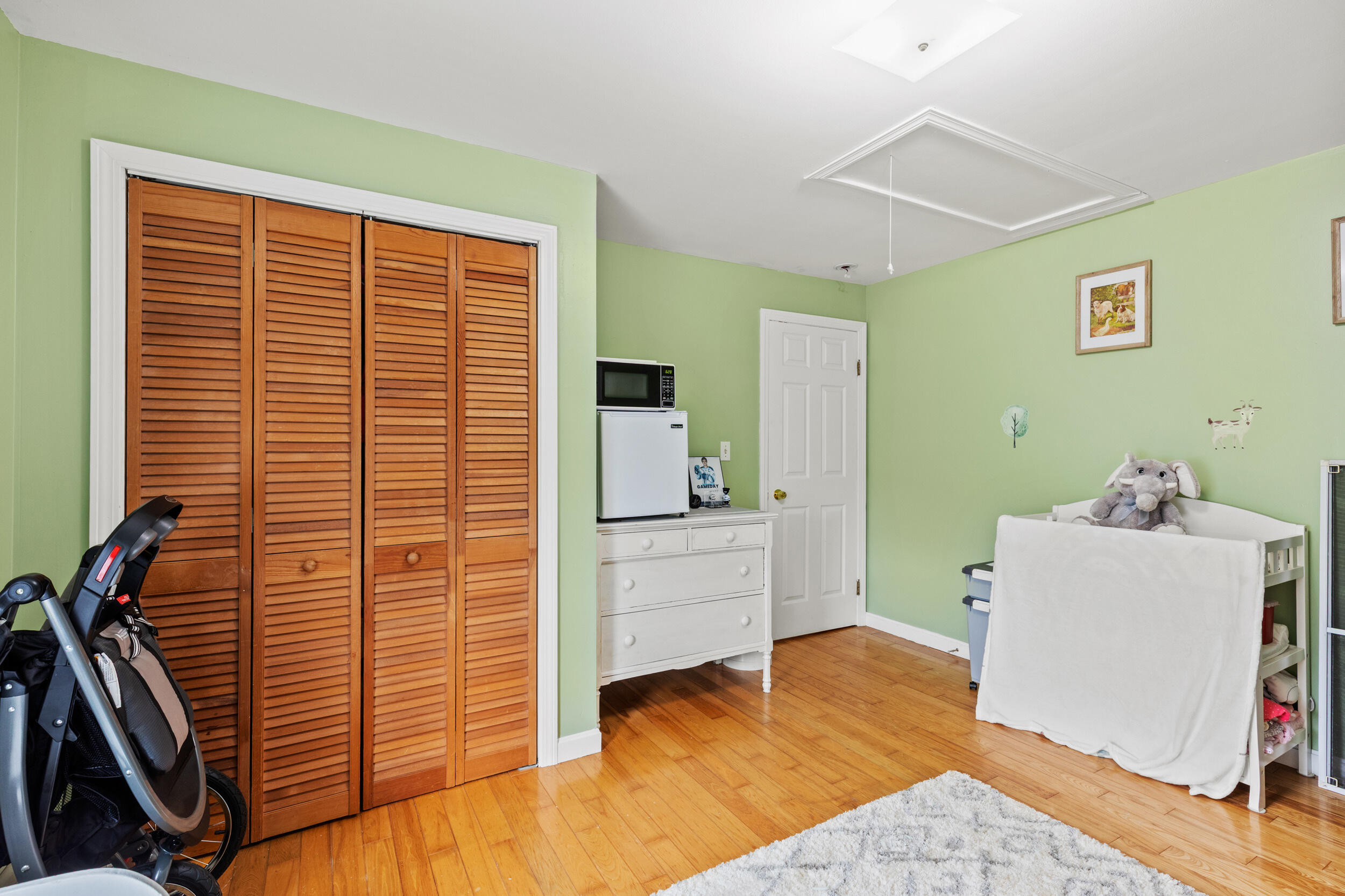 main property photo 29