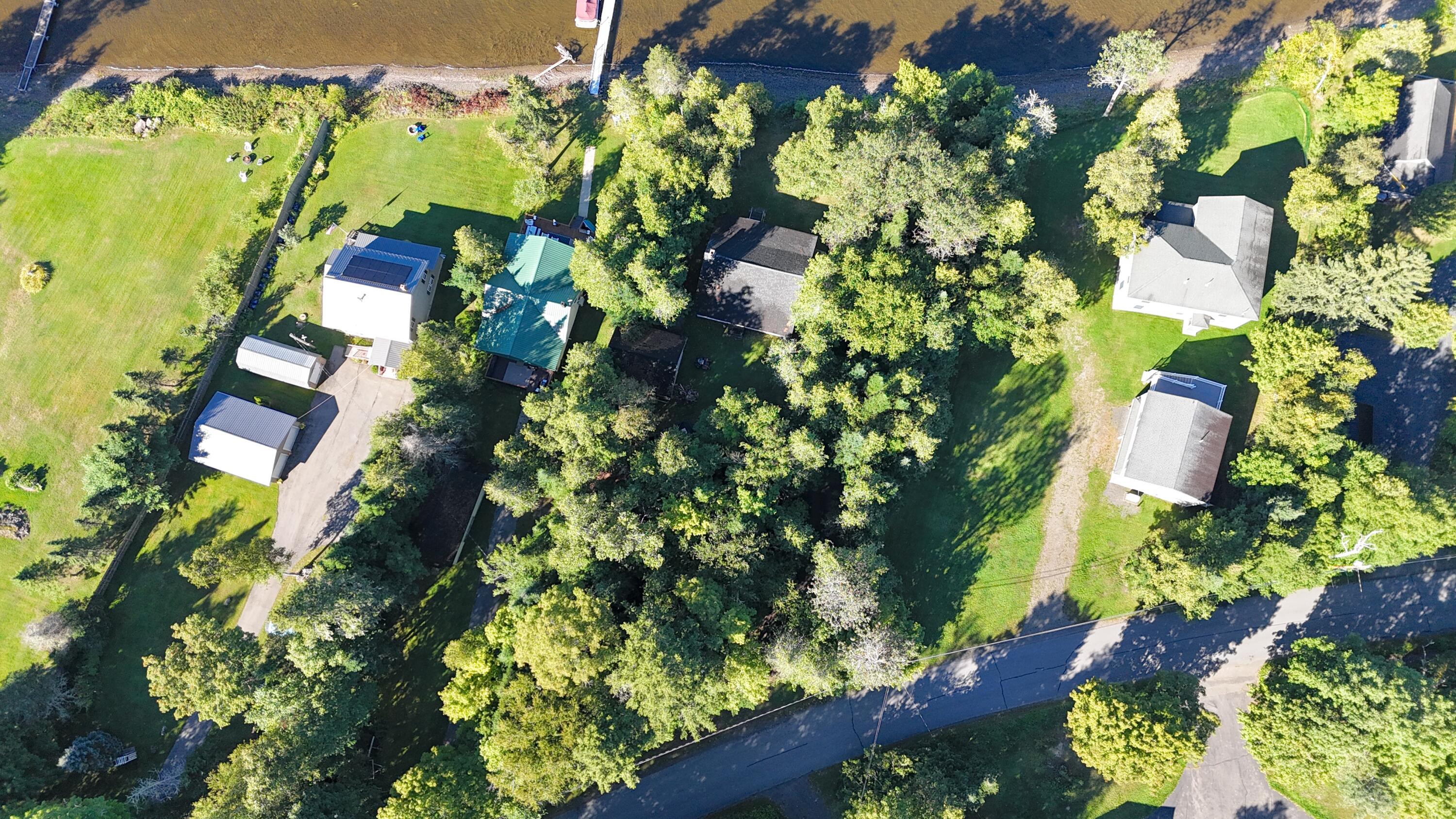 main property photo 11