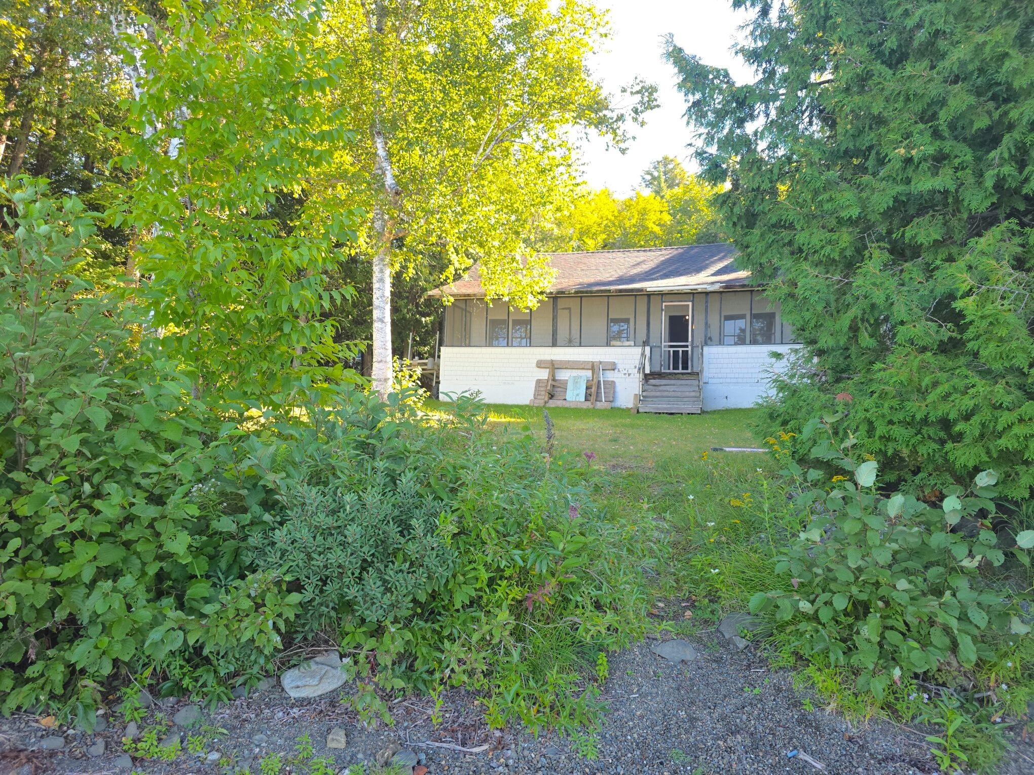 main property photo 30