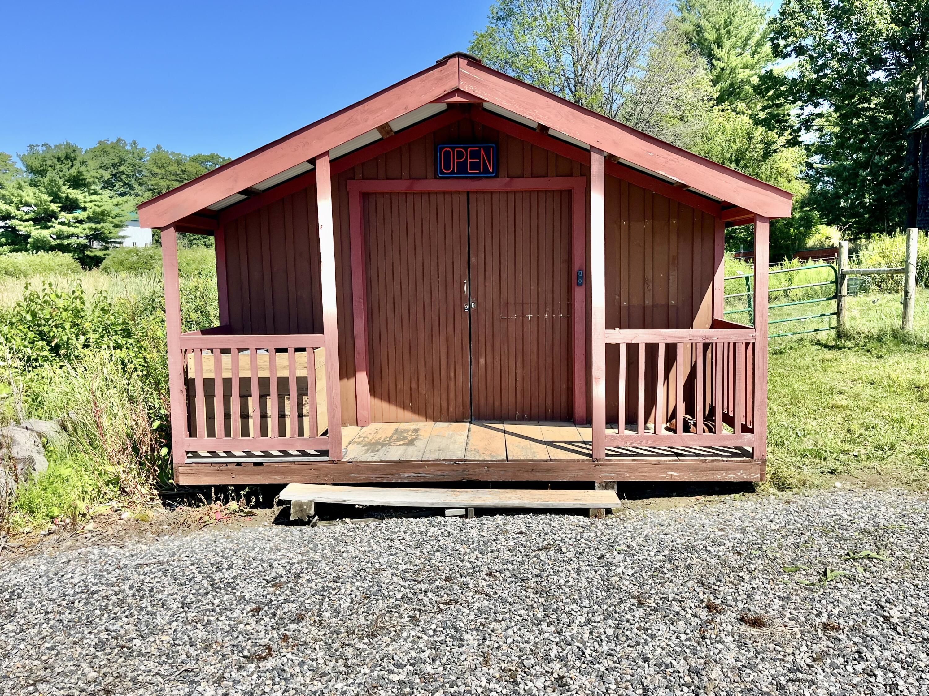 main property photo 20