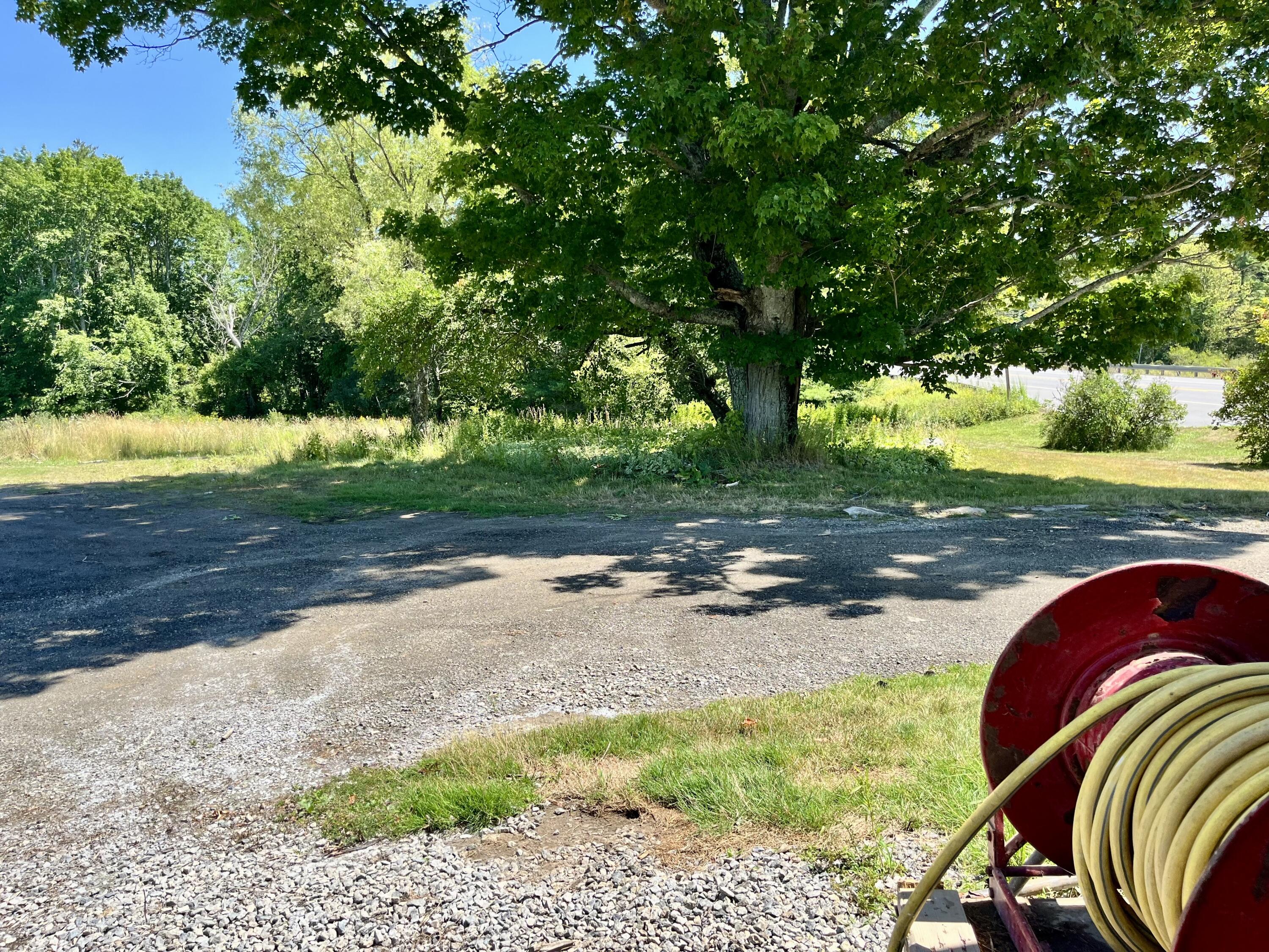 main property photo 45