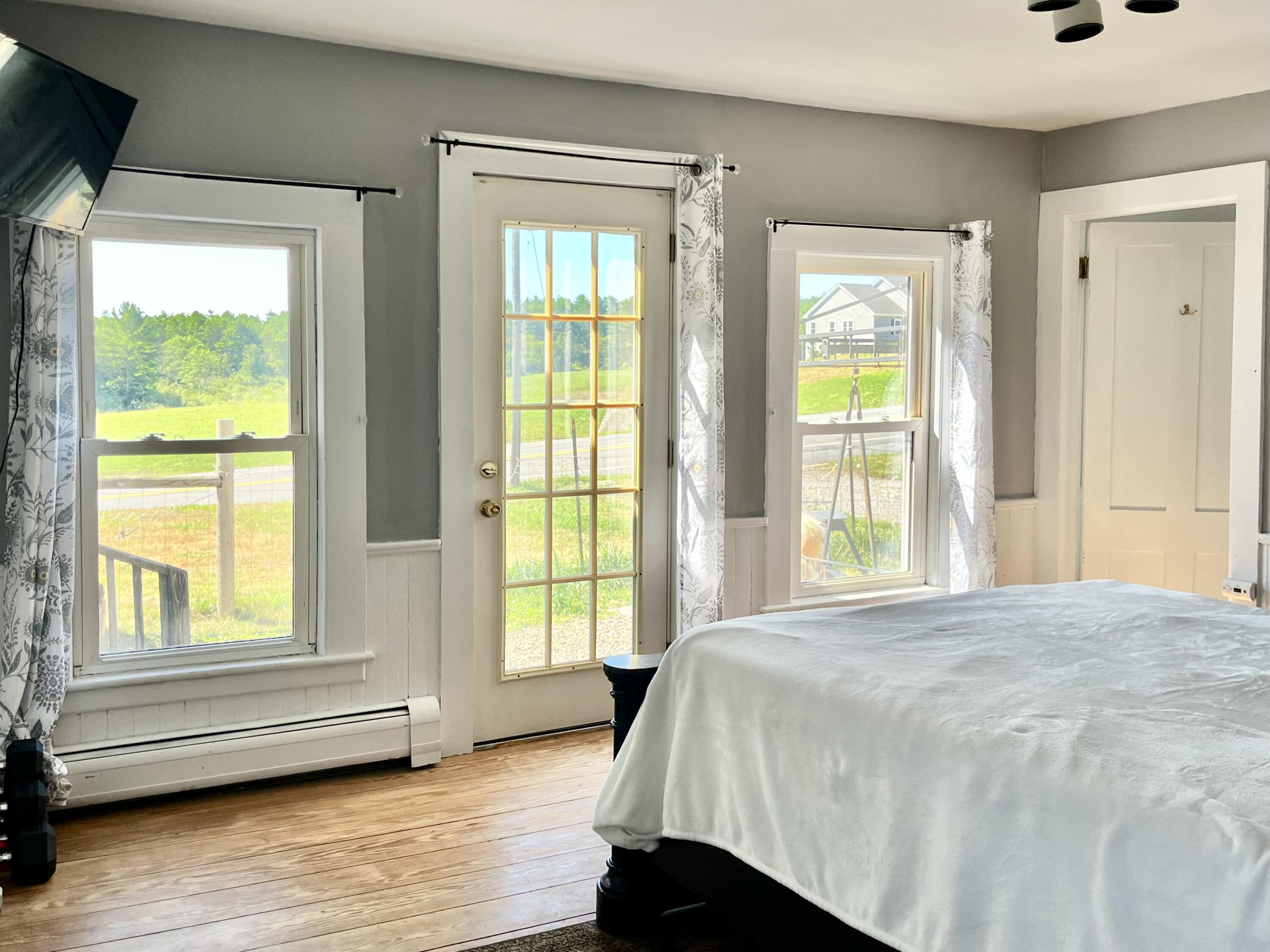 main property photo 49
