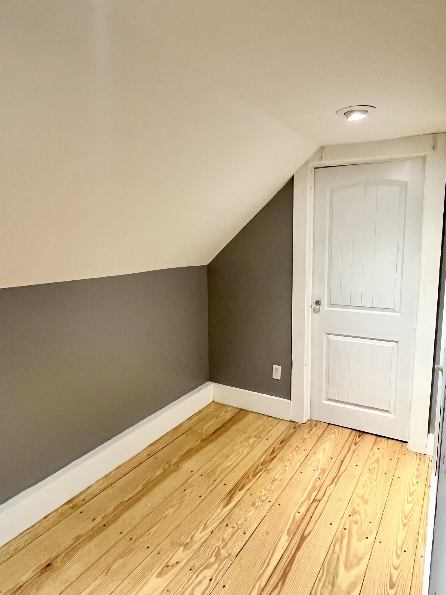 main property photo 81