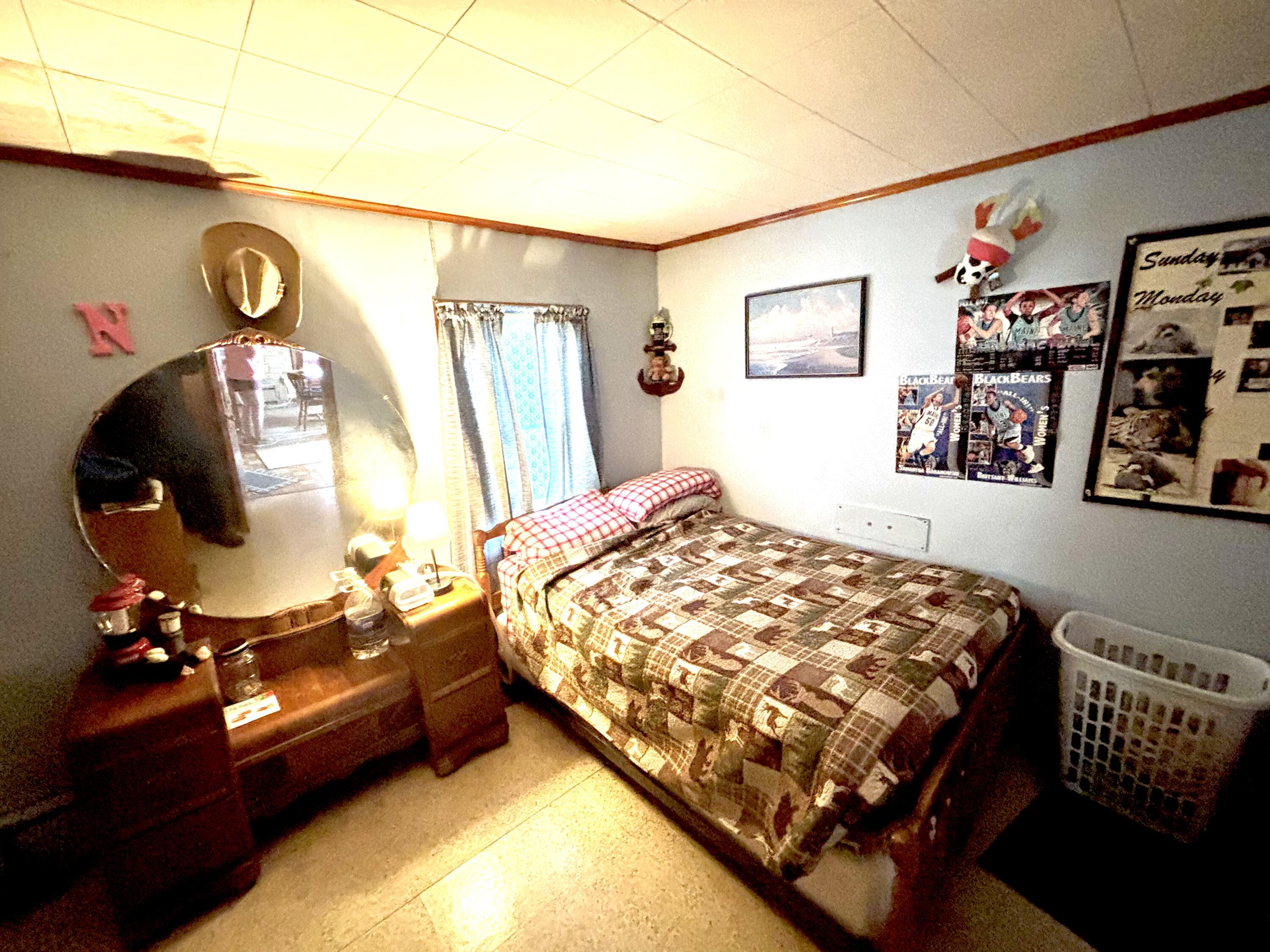 main property photo 17