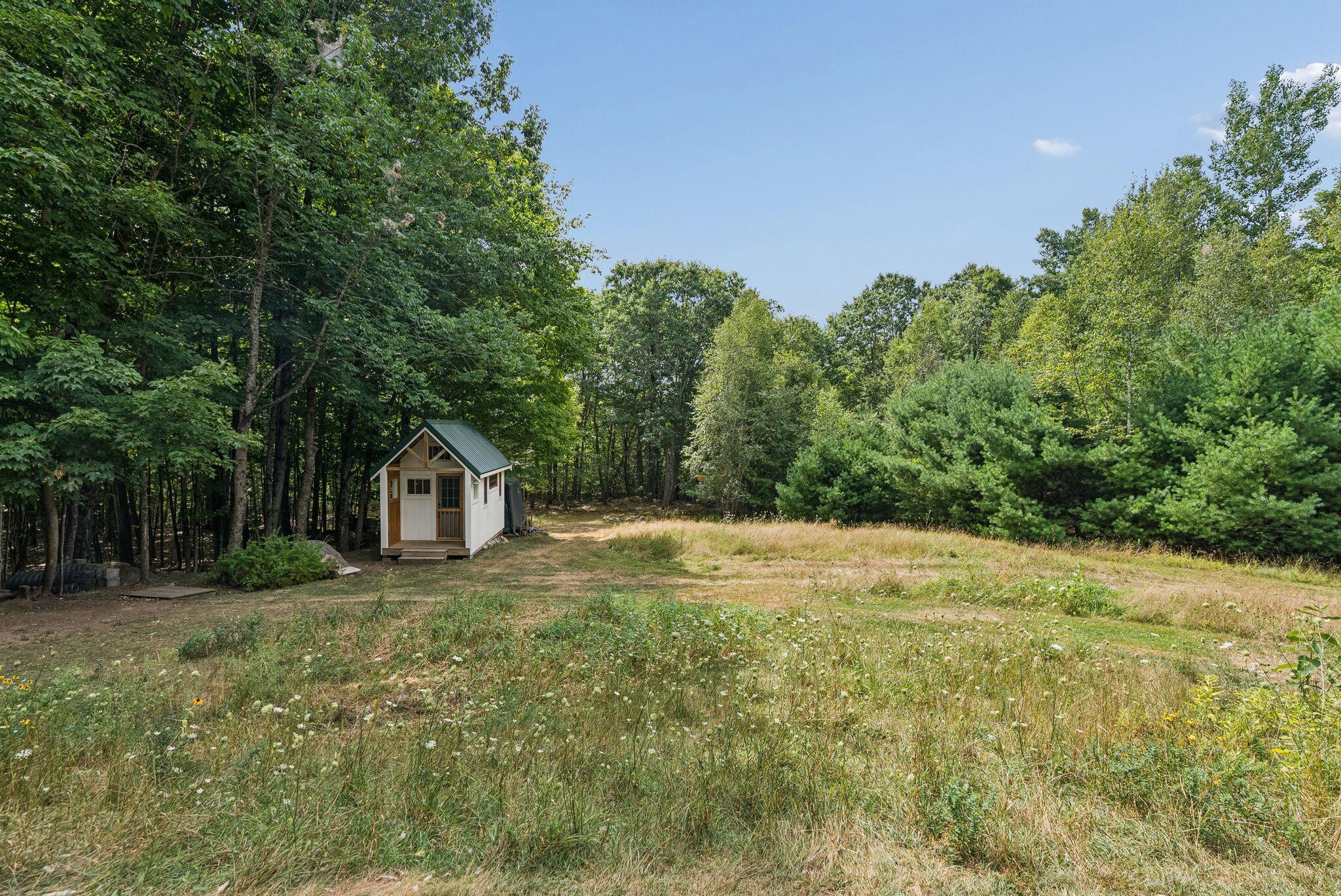 main property photo 45