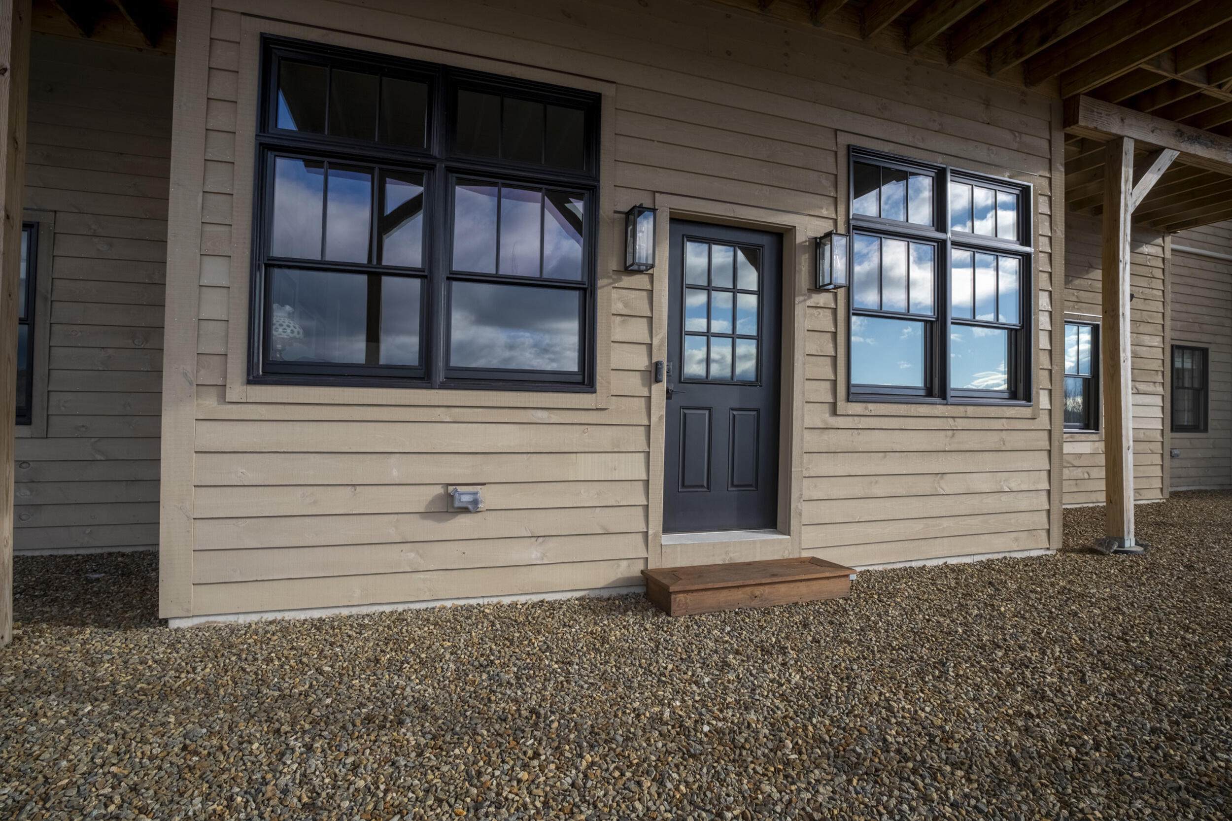 main property photo 78