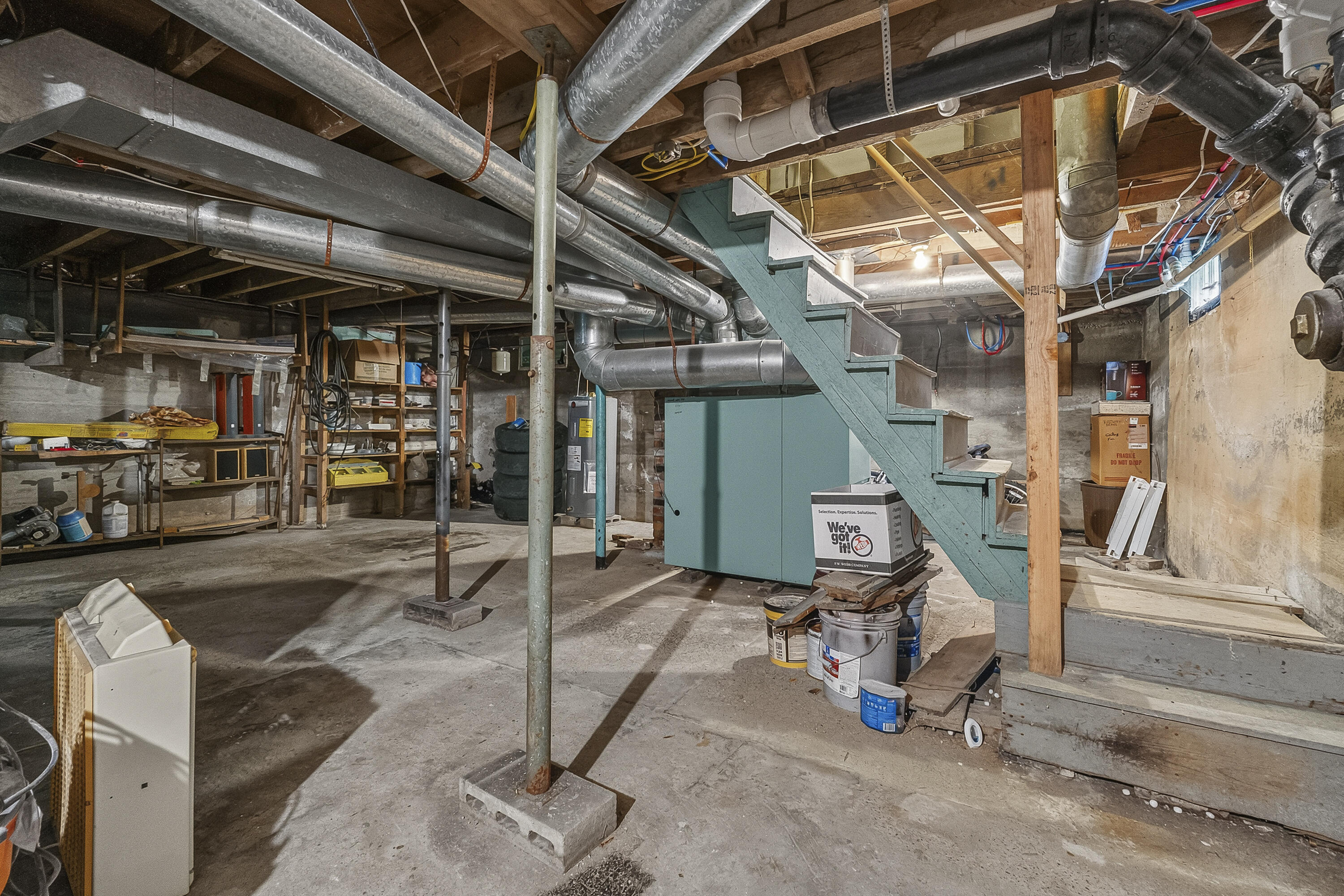 main property photo 34