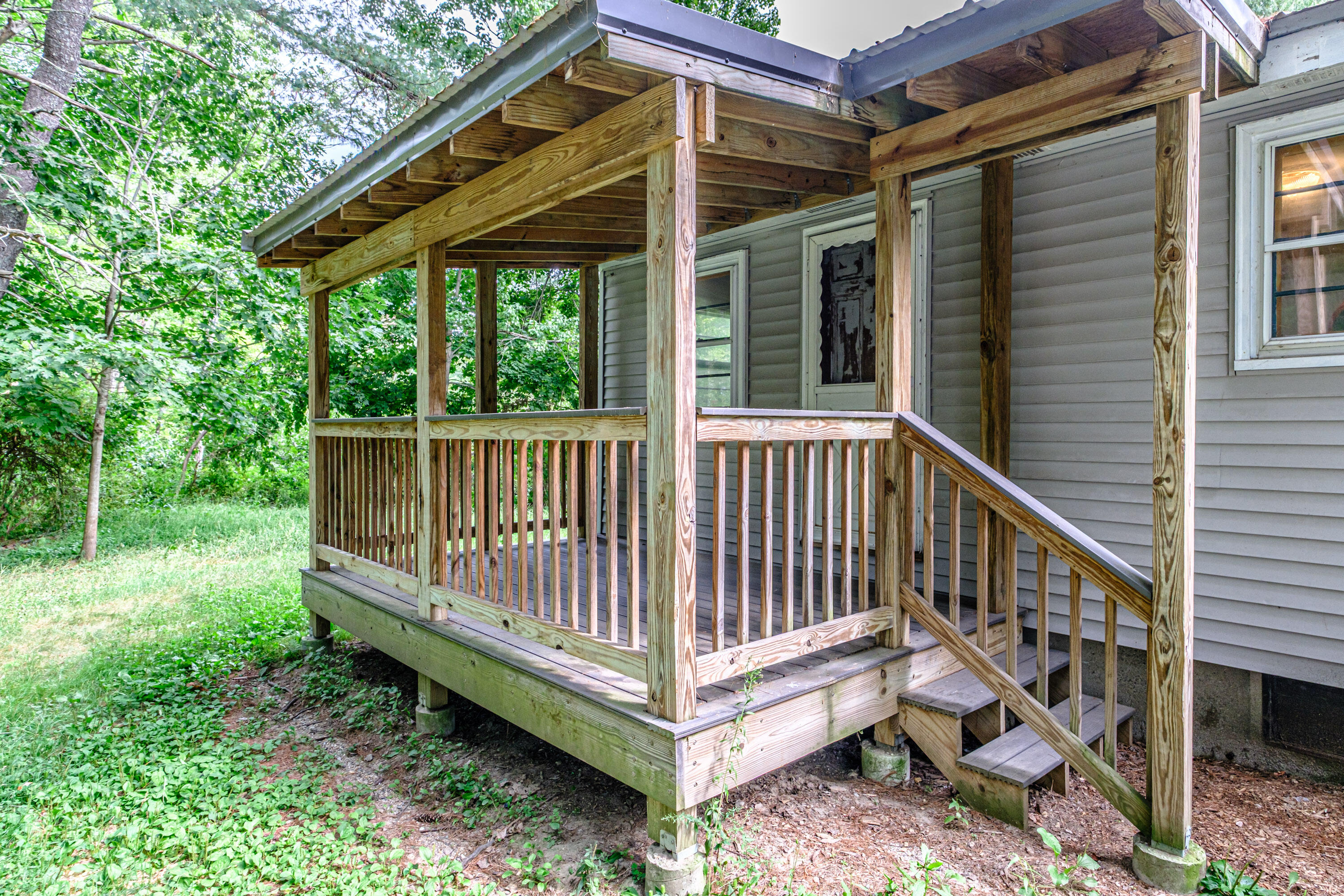 main property photo 16