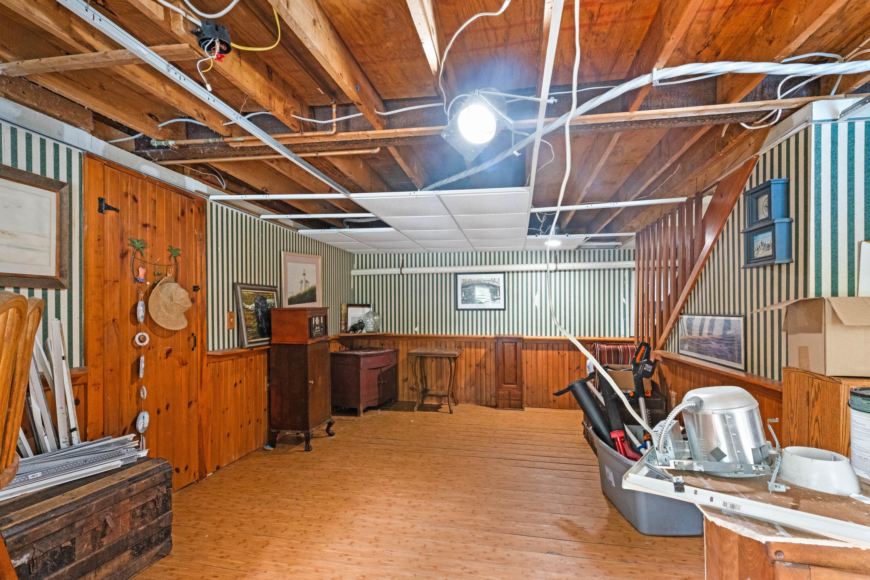 main property photo 39