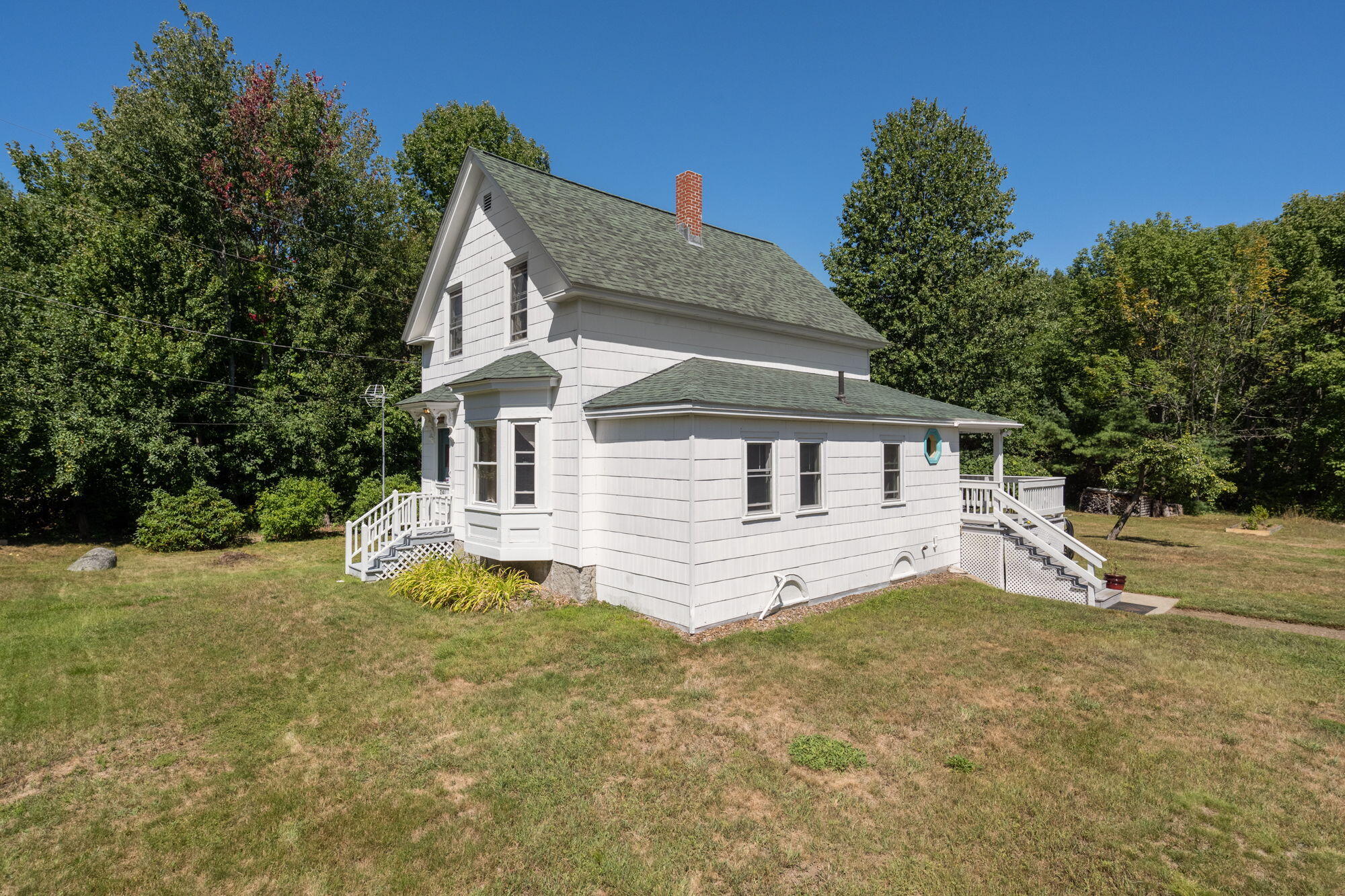 main property photo 20