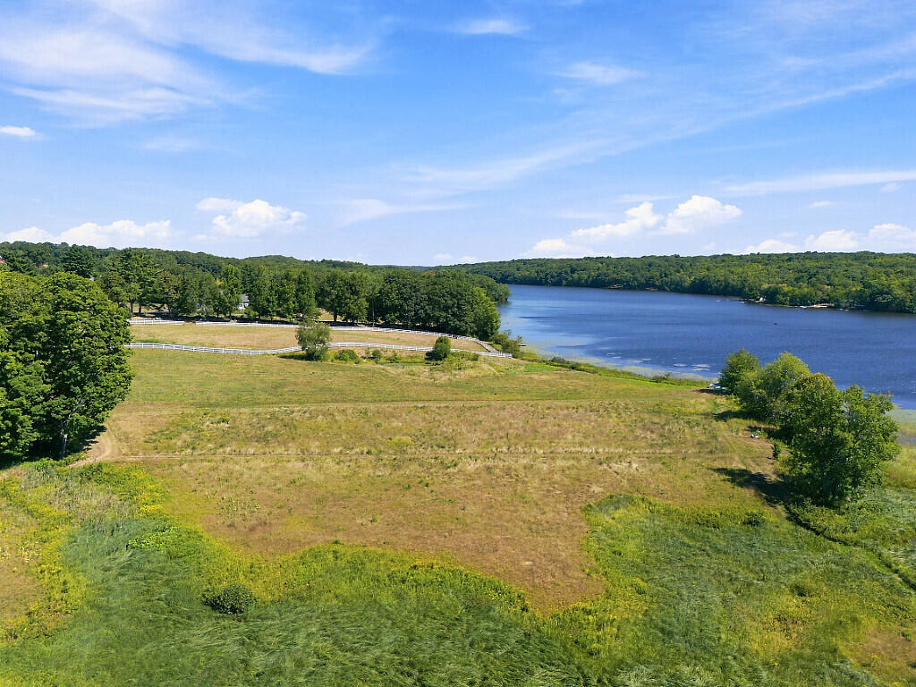 main property photo 66