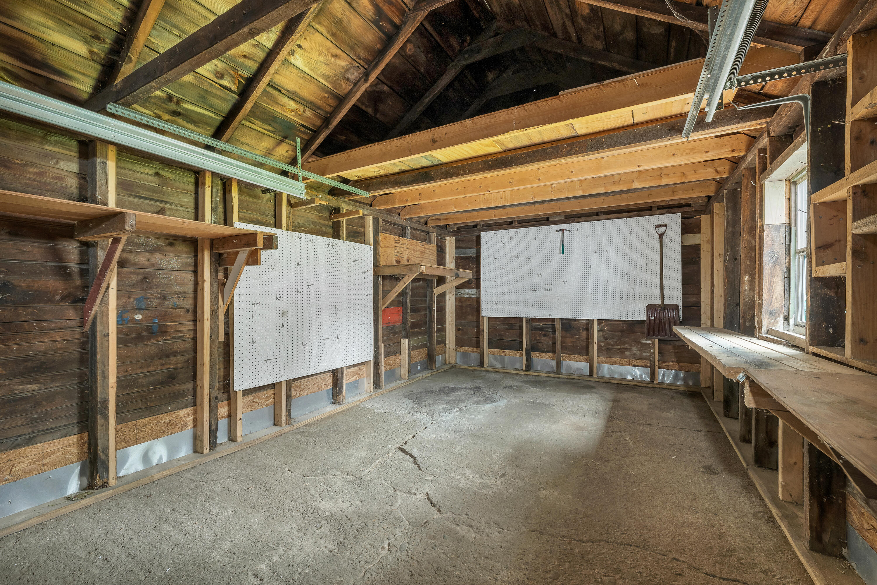 main property photo 60