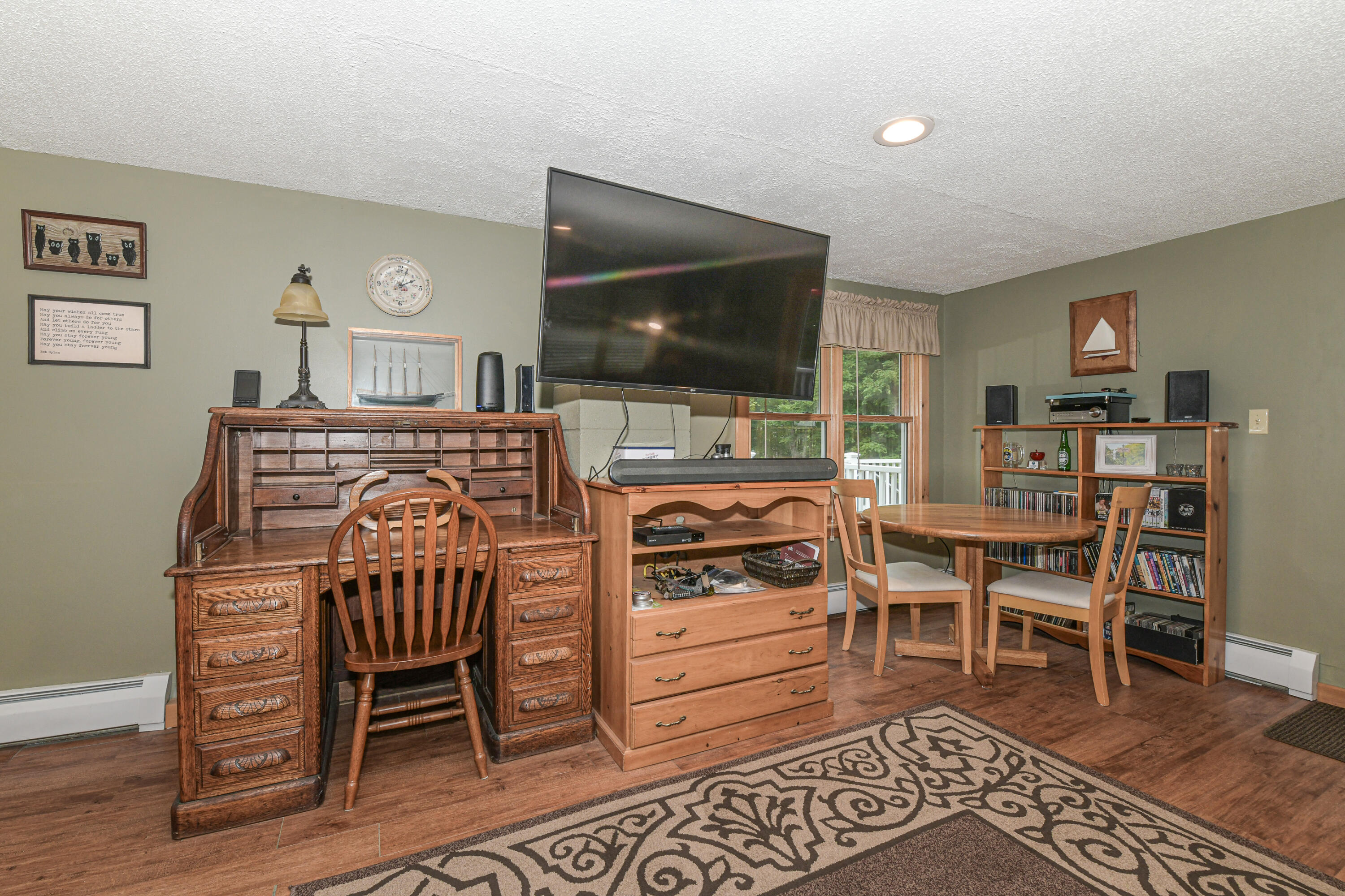 main property photo 12