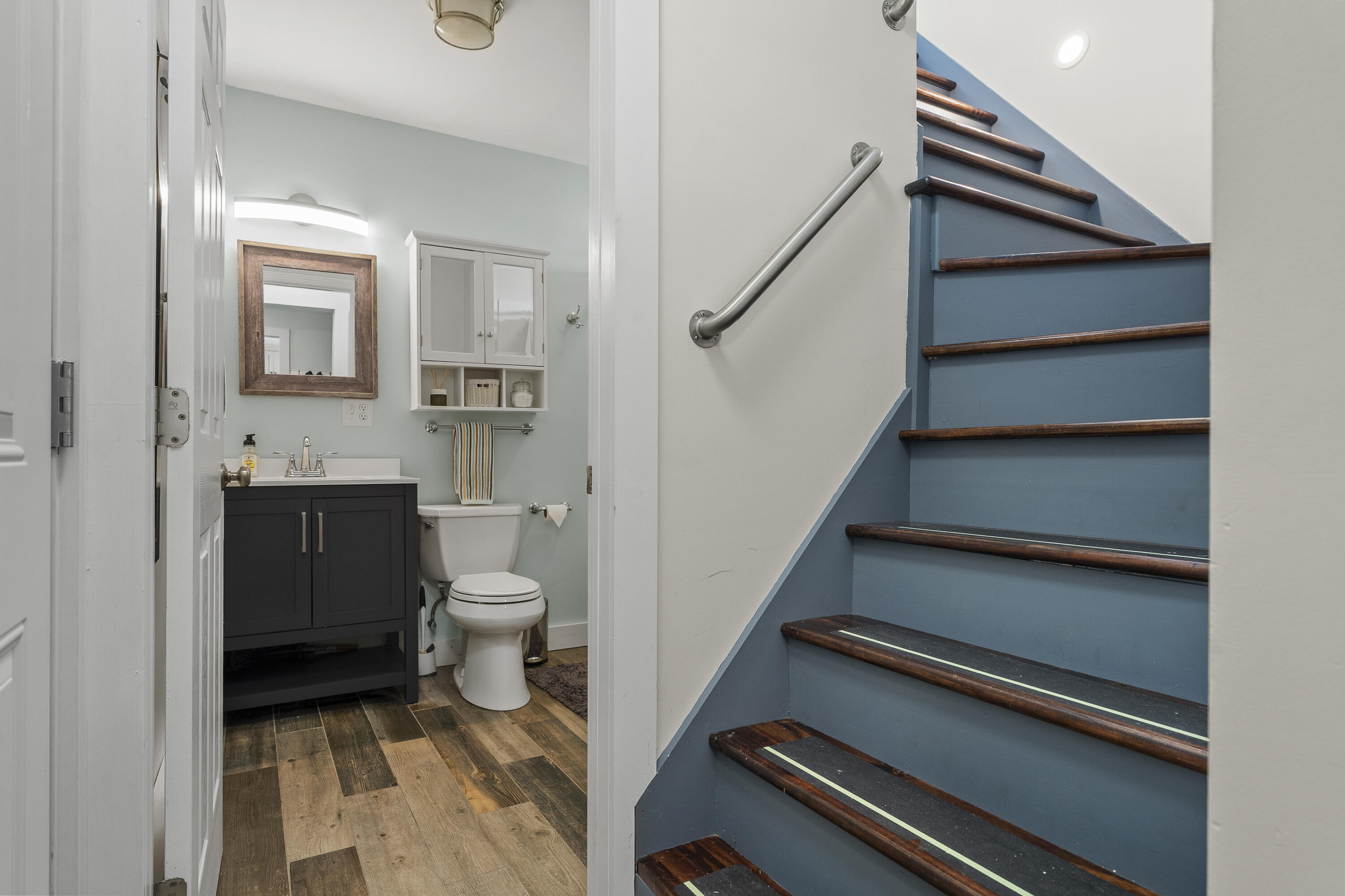main property photo 43