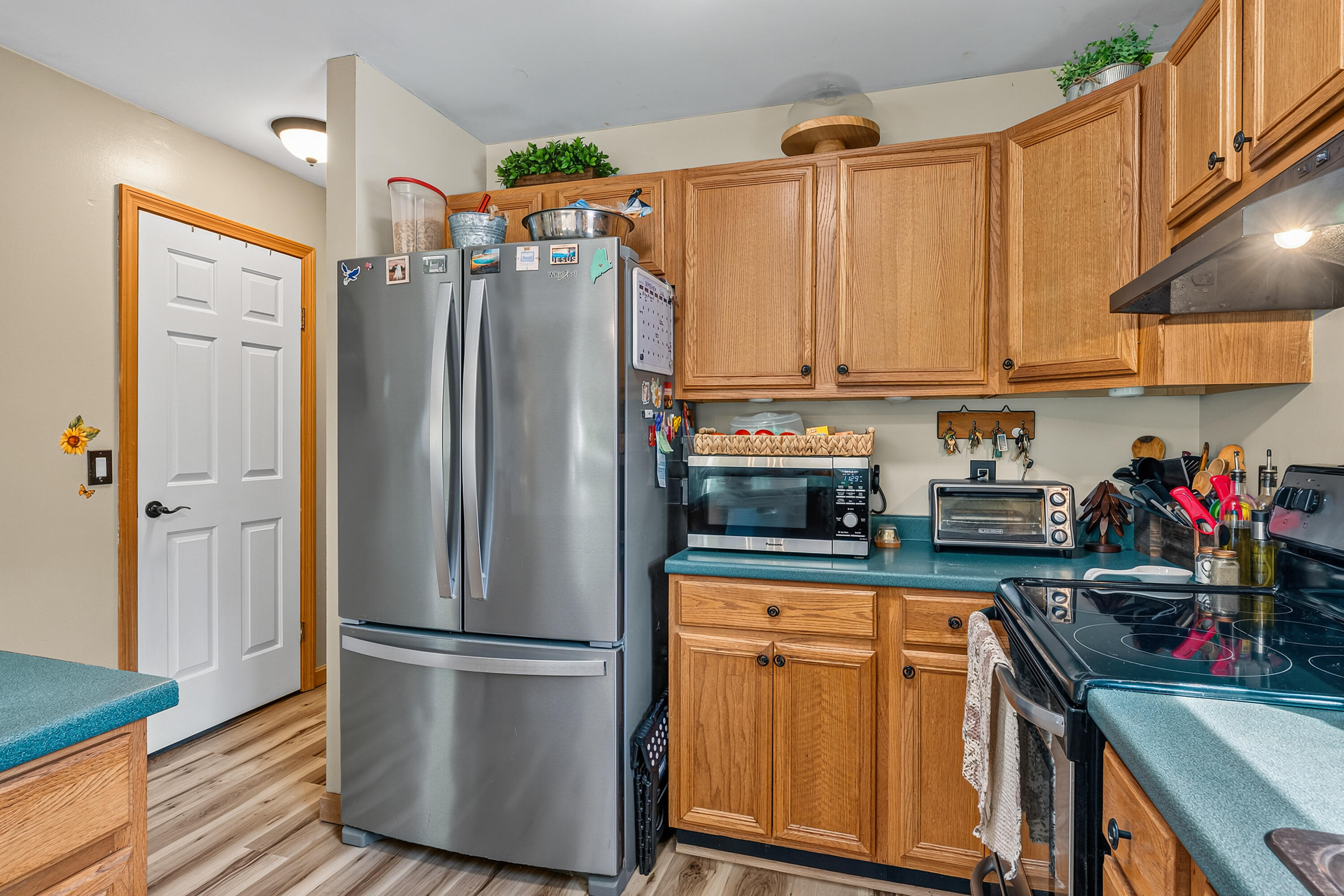 main property photo 16