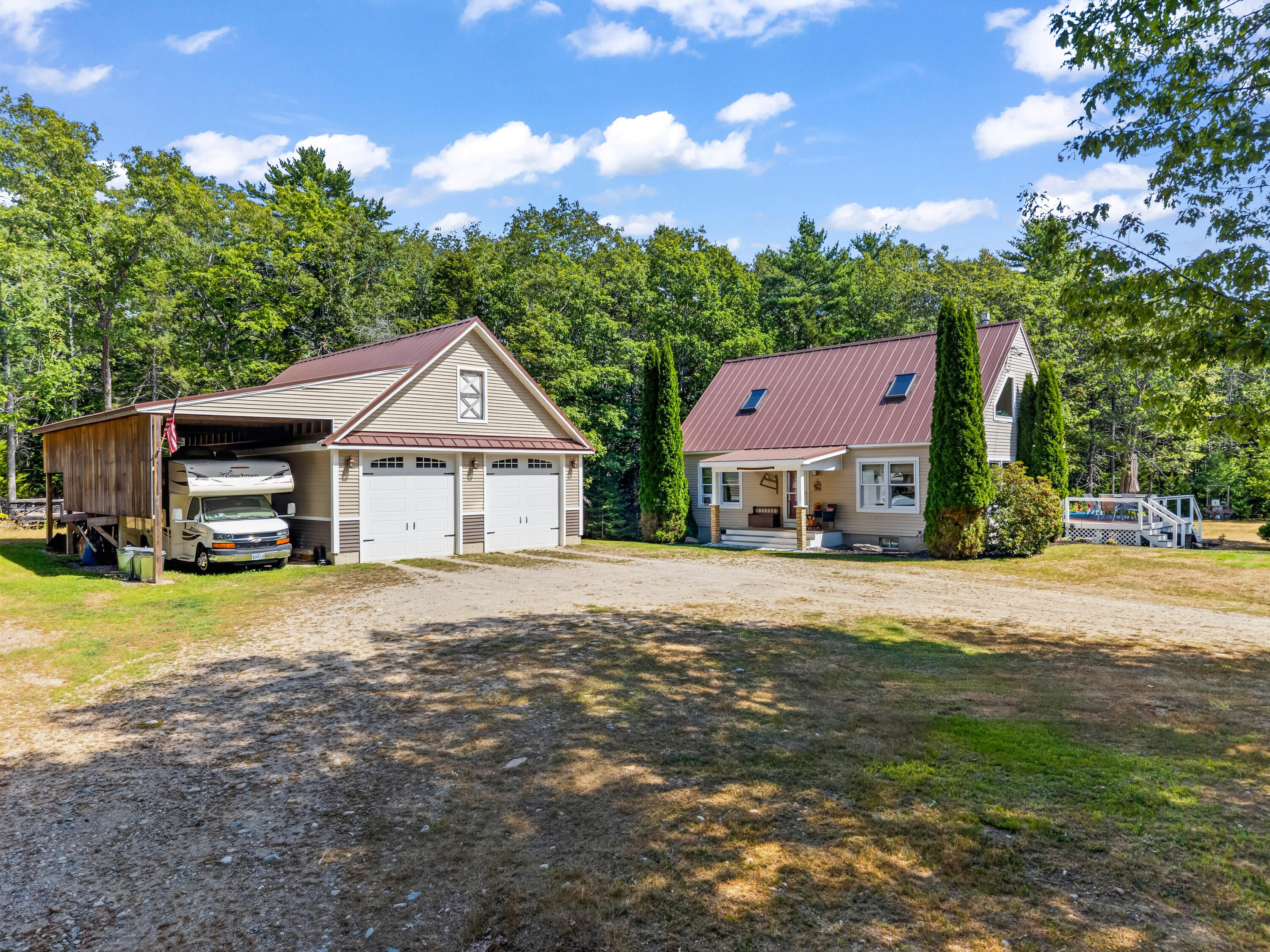 main property photo 6