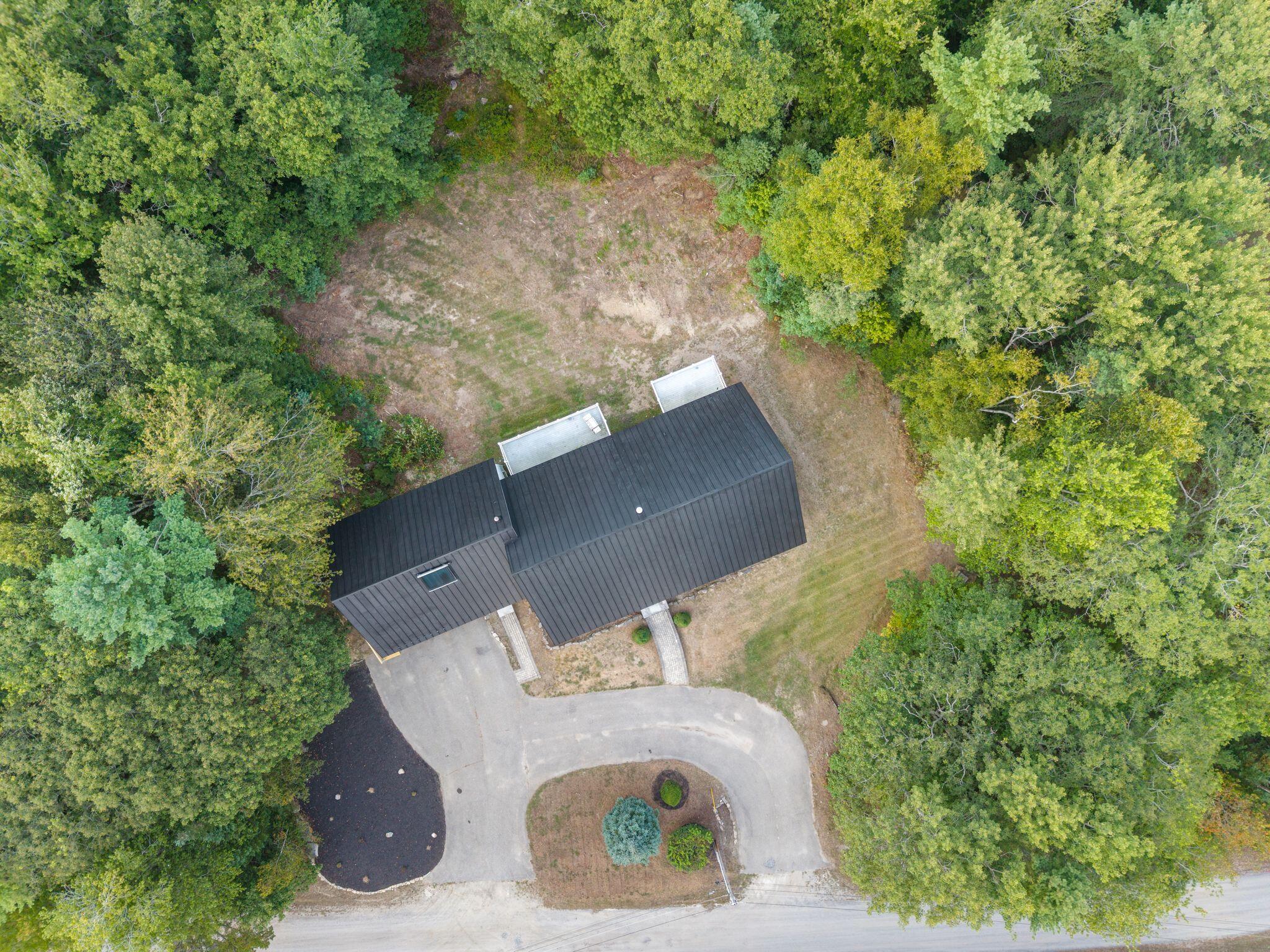 main property photo 48