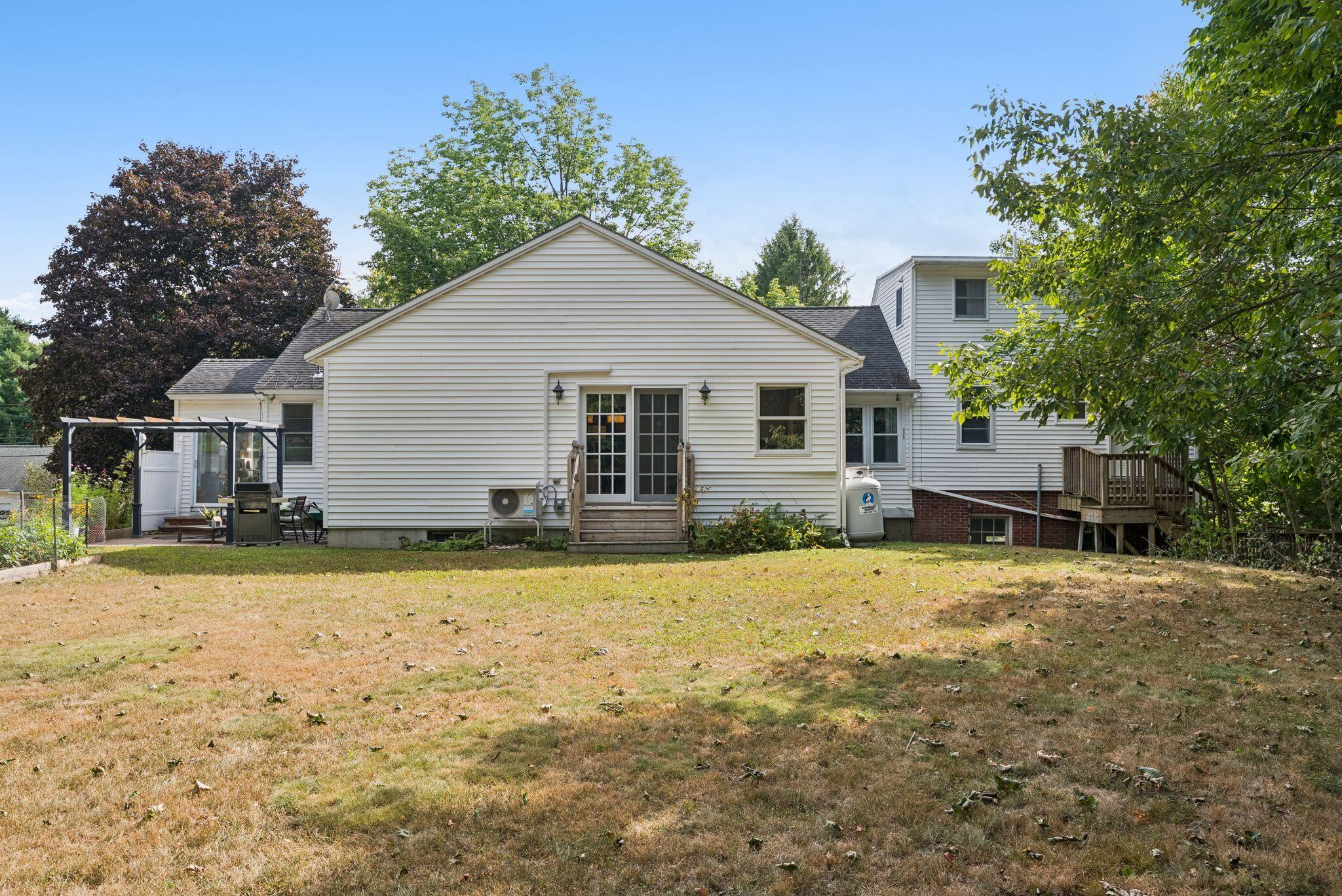main property photo 52
