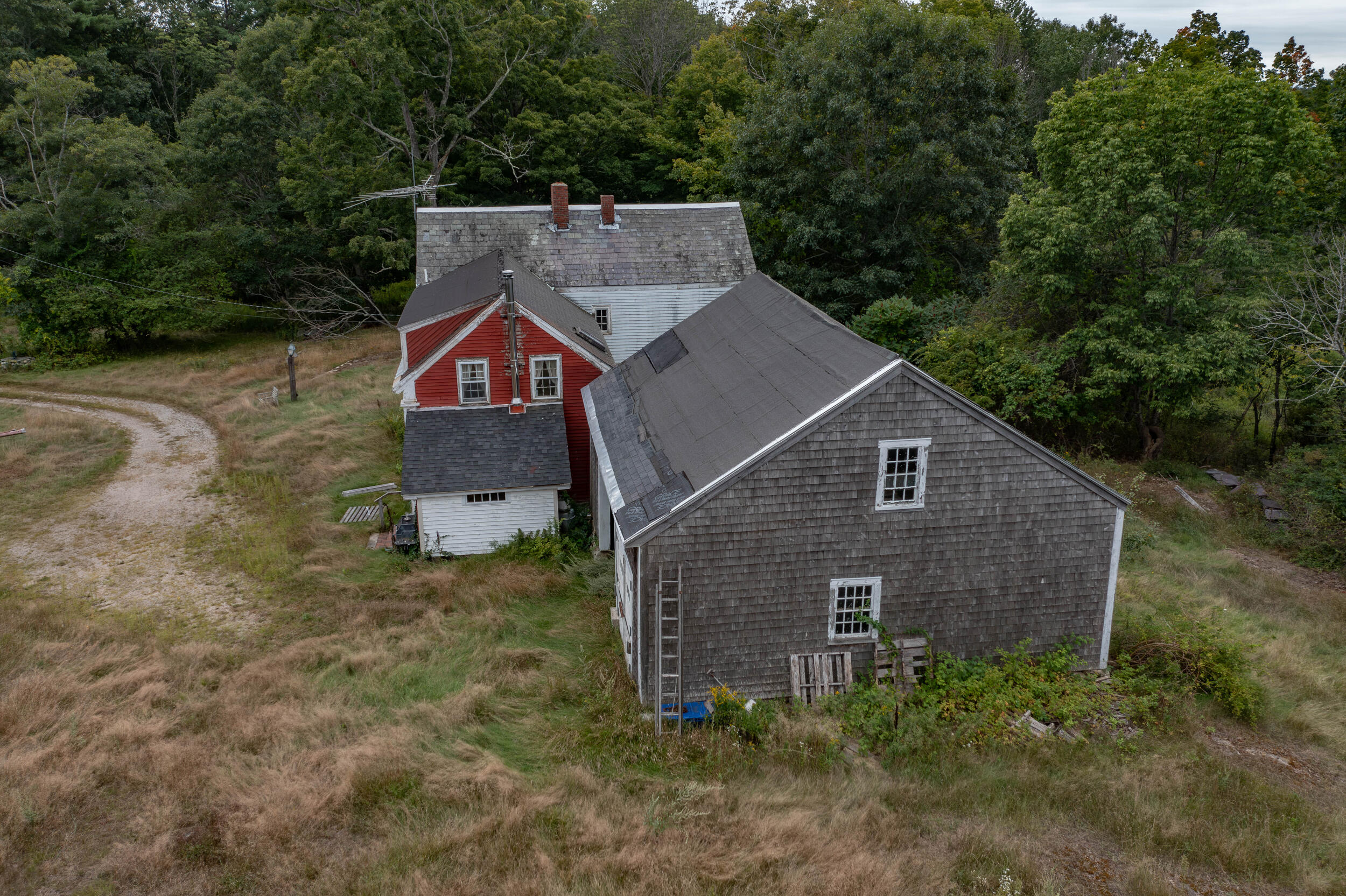 main property photo 15