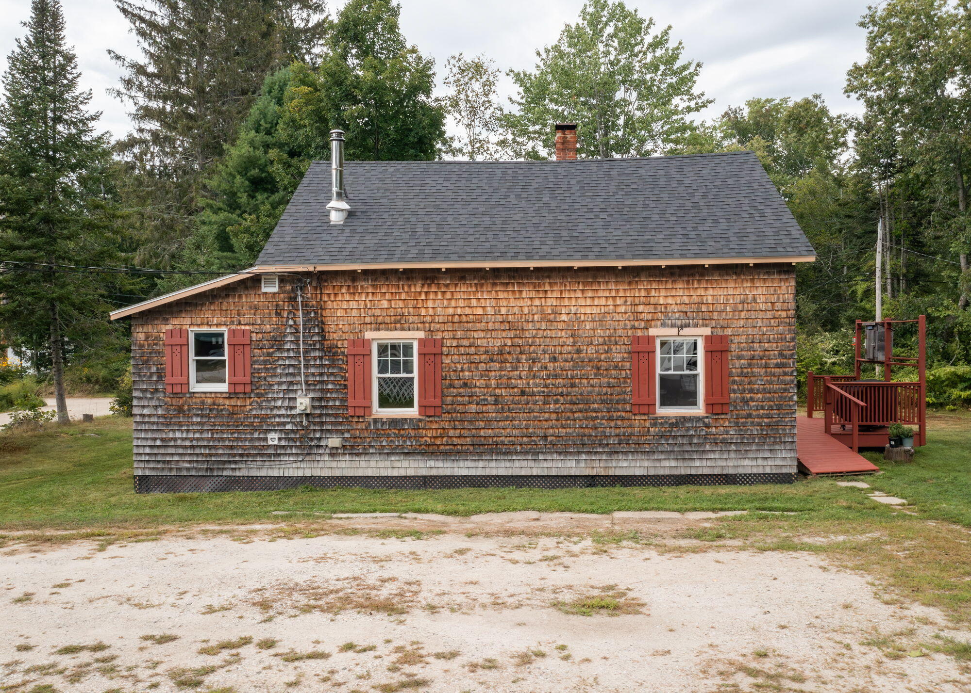 main property photo 40