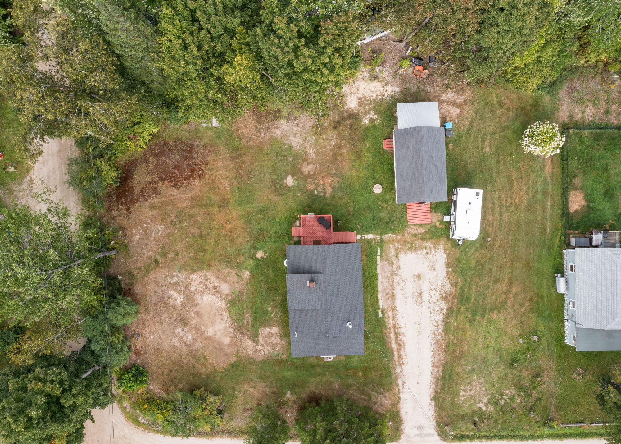 main property photo 43