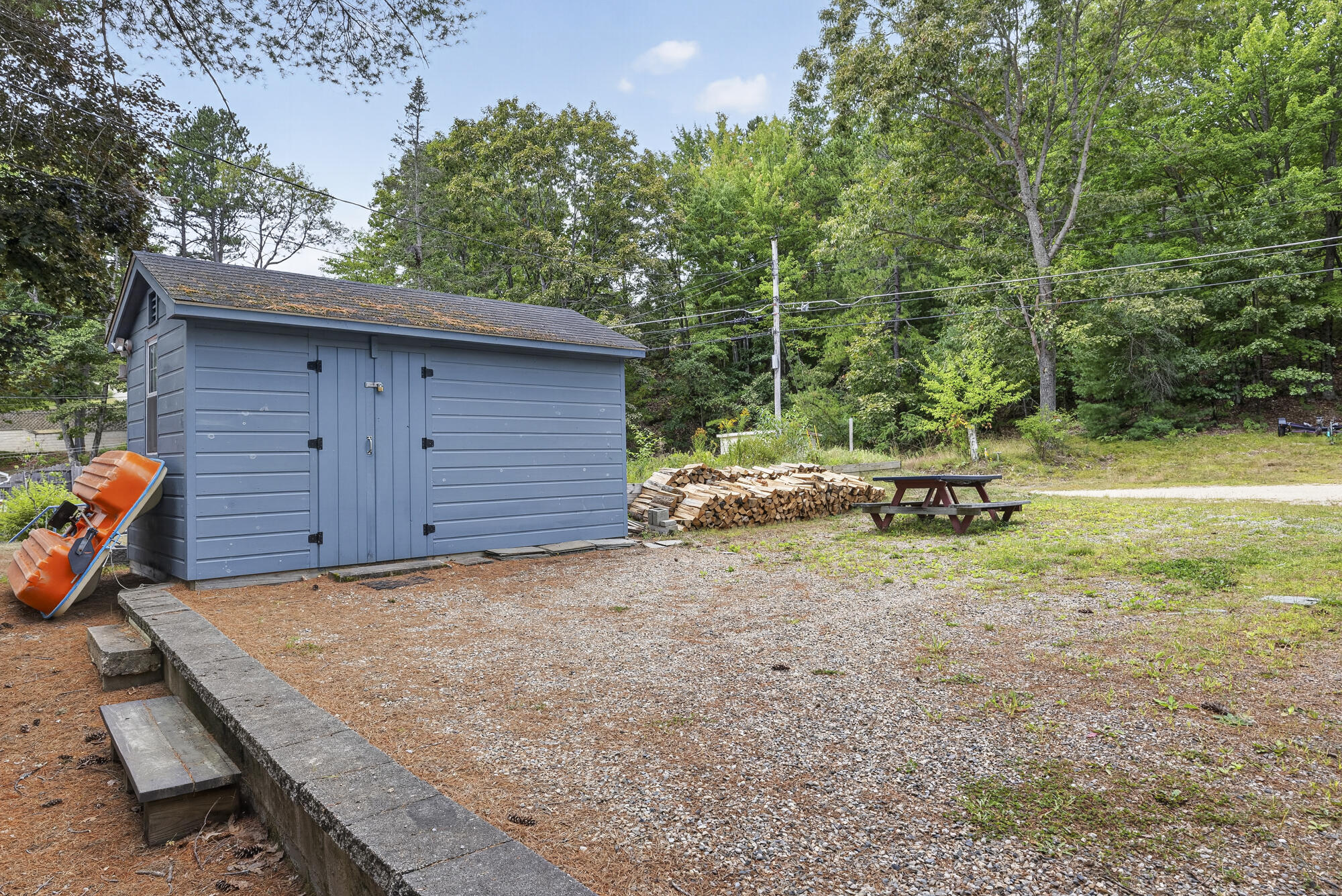 main property photo 29