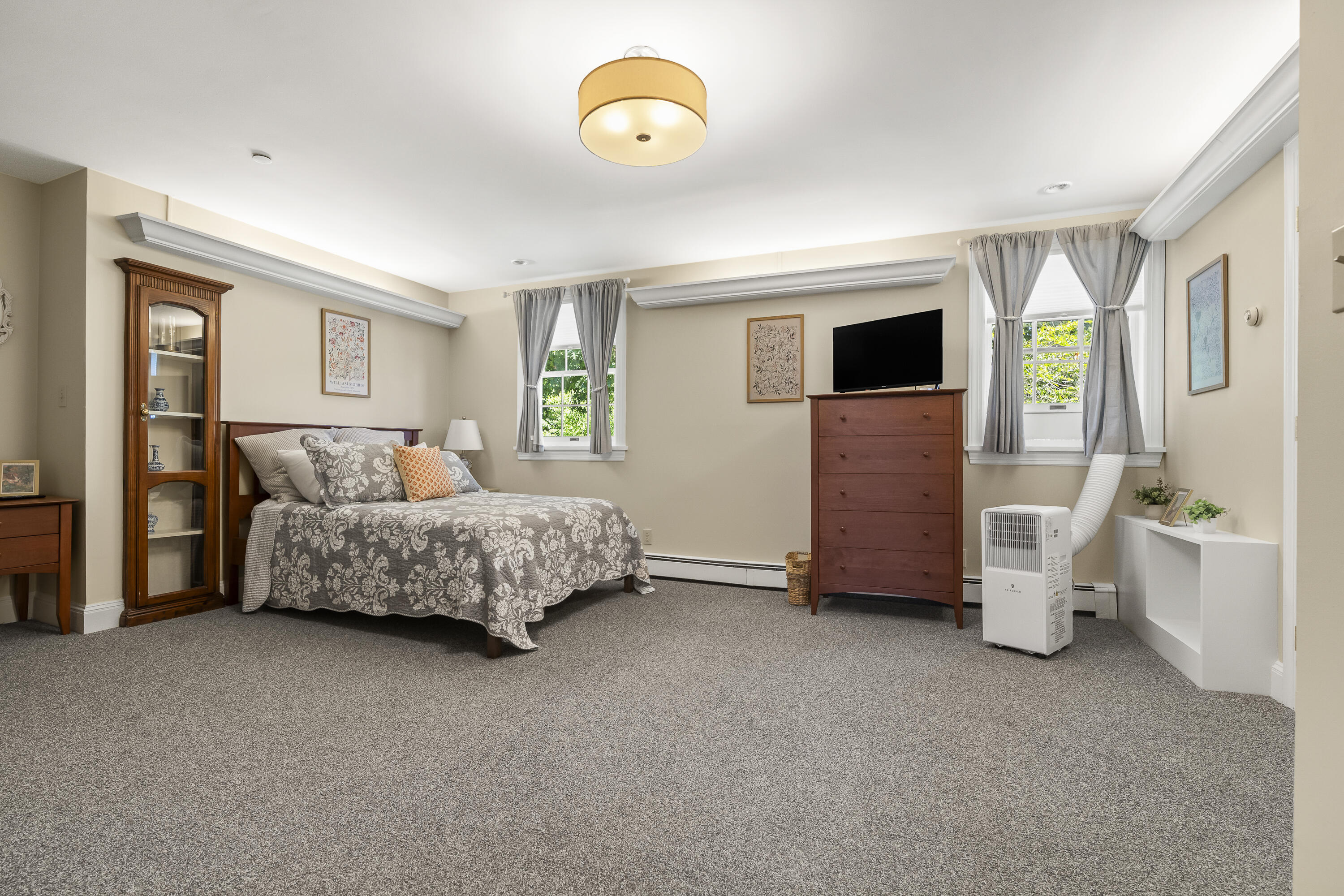 main property photo 74