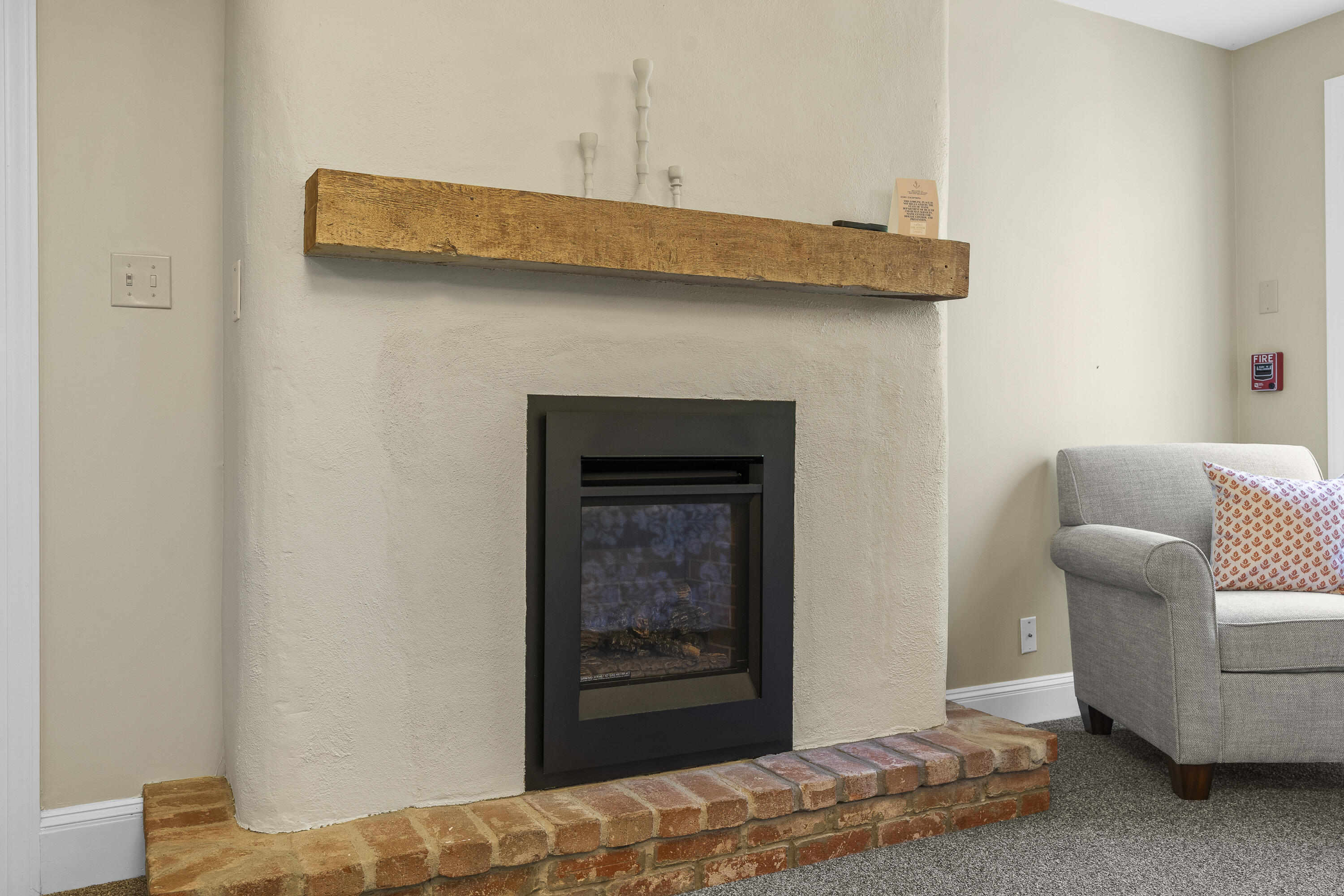 main property photo 76