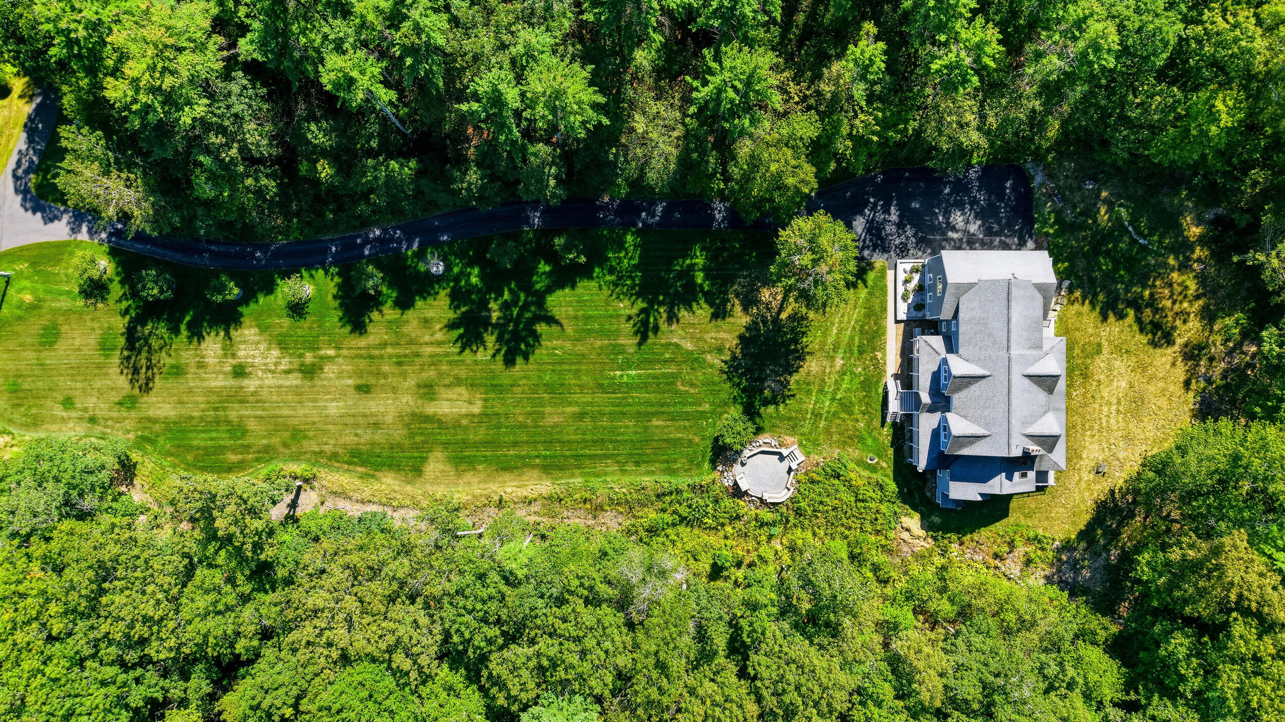 main property photo 25