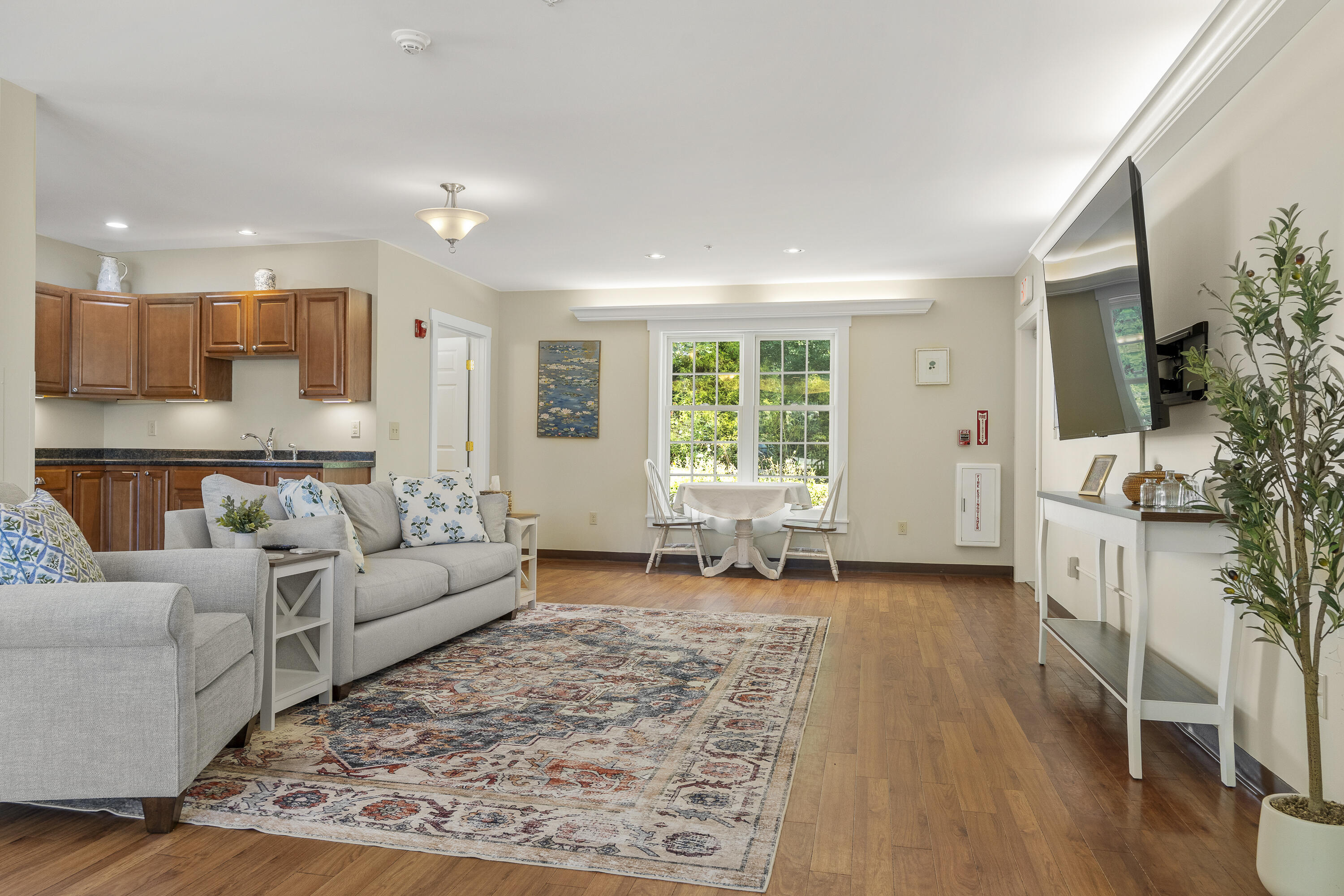 main property photo 57