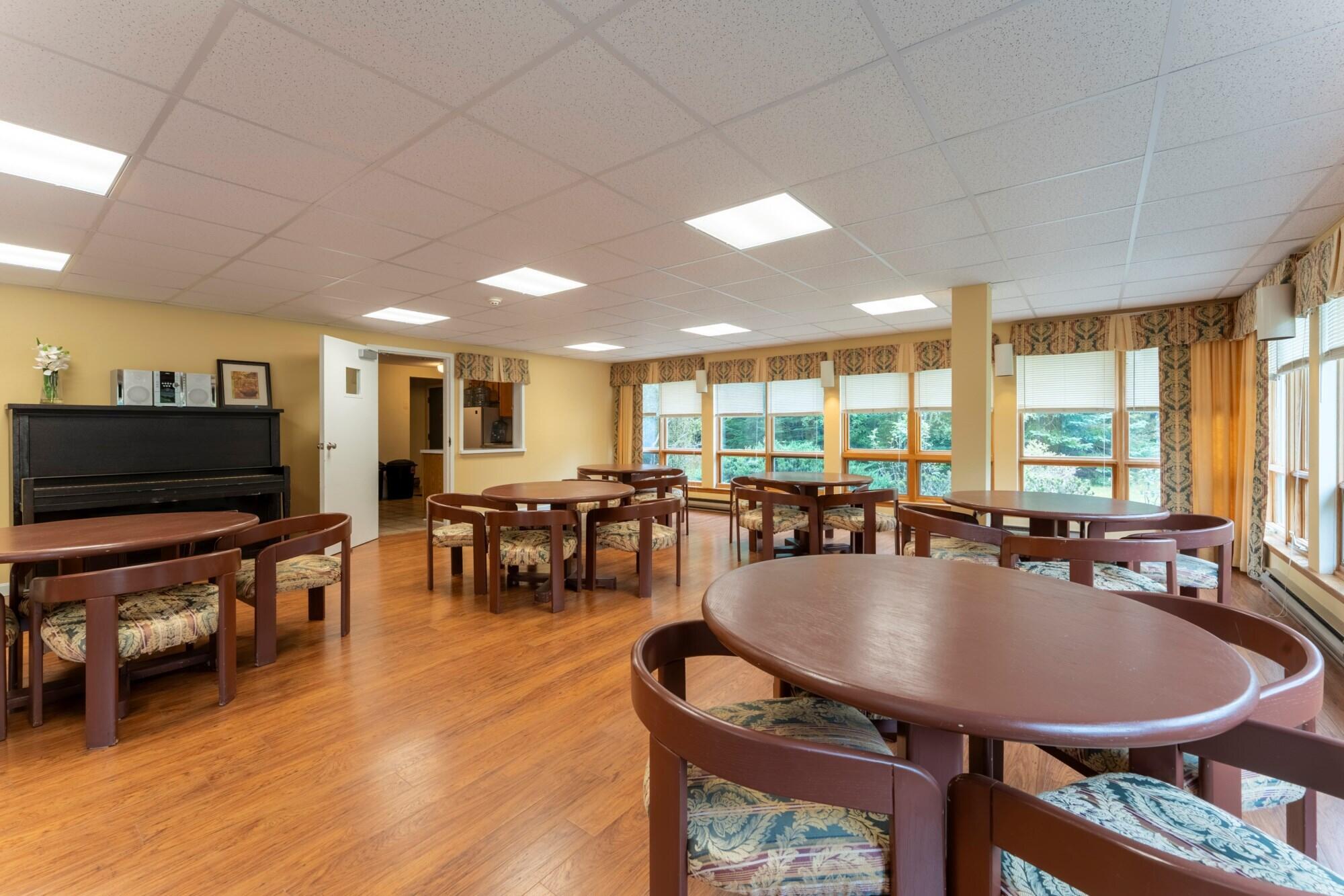 main property photo 17