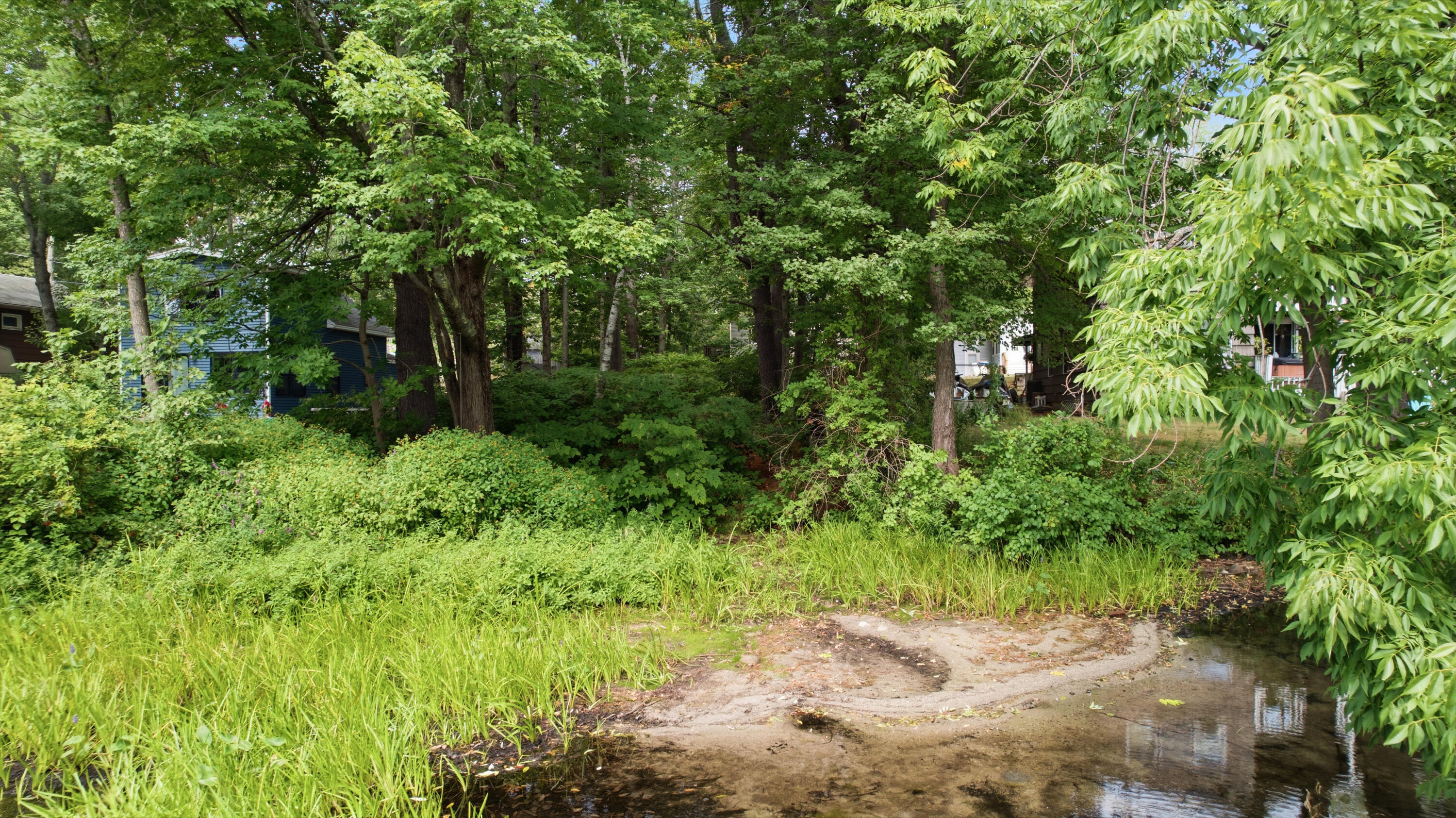 main property photo 35